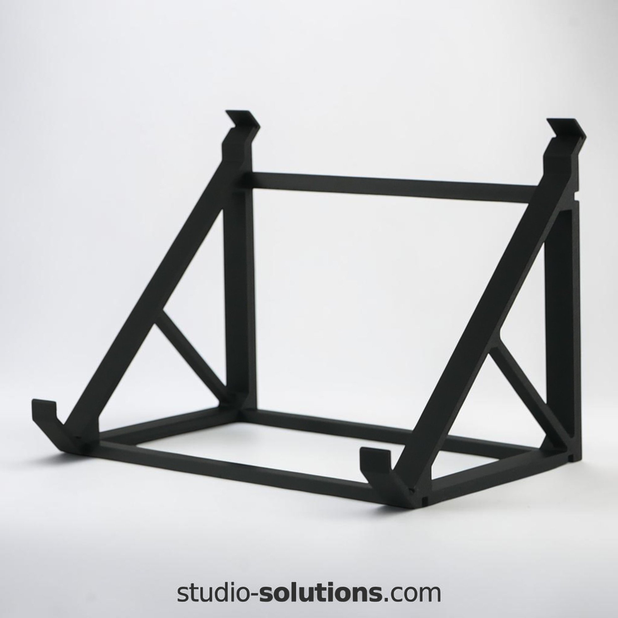 Raised Desktop Stand for Behringer RD-8.jpg