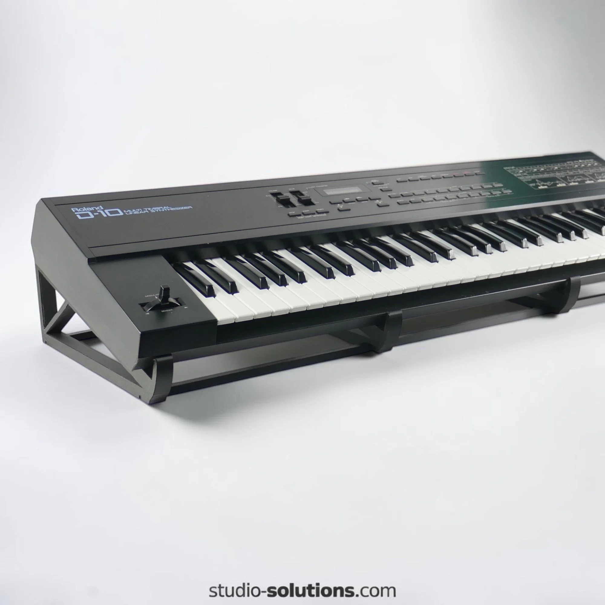 roland-d10-15-studio-synth-stand-studio-solutions.jpg