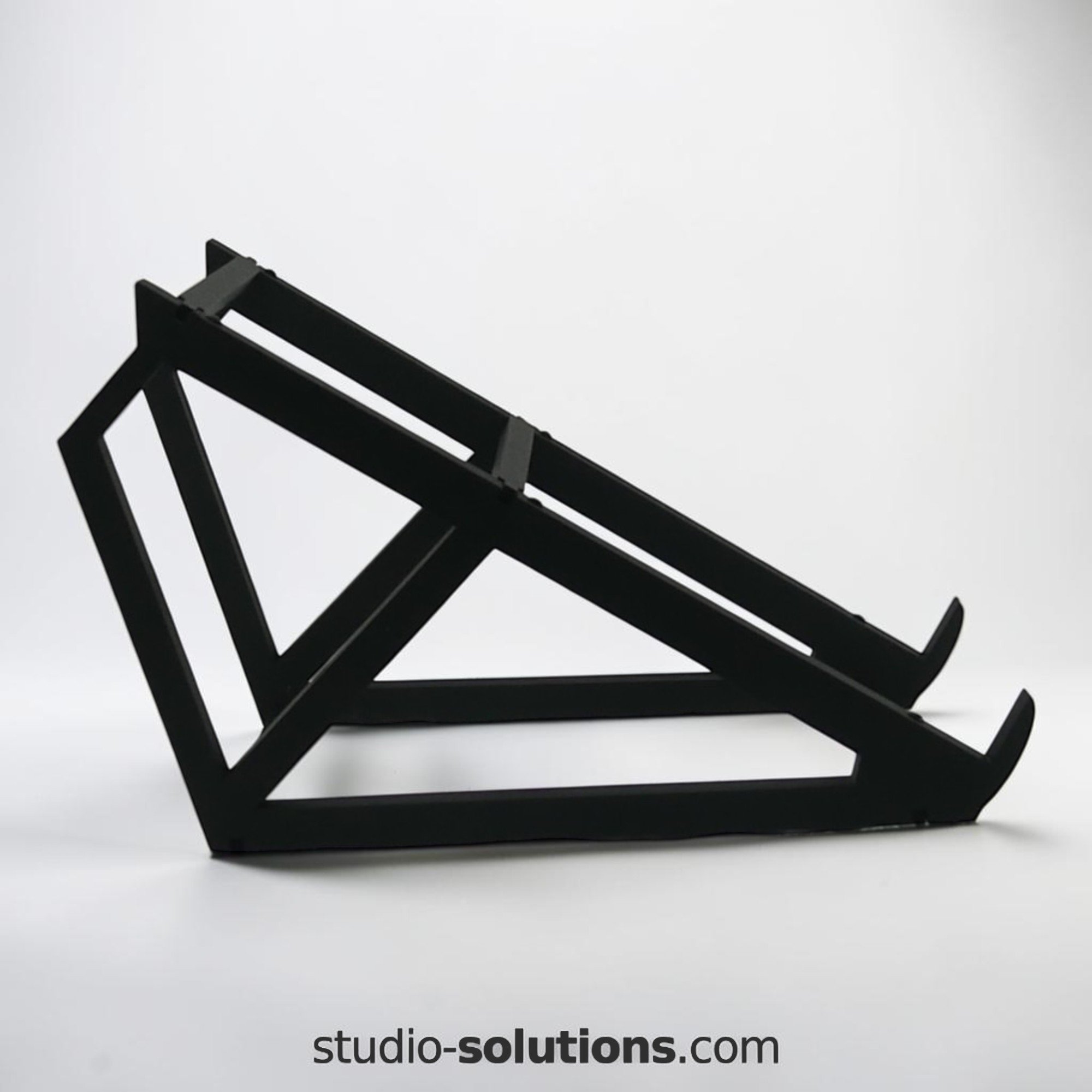 XL 30-Degree Desktop Synth Stand.jpg