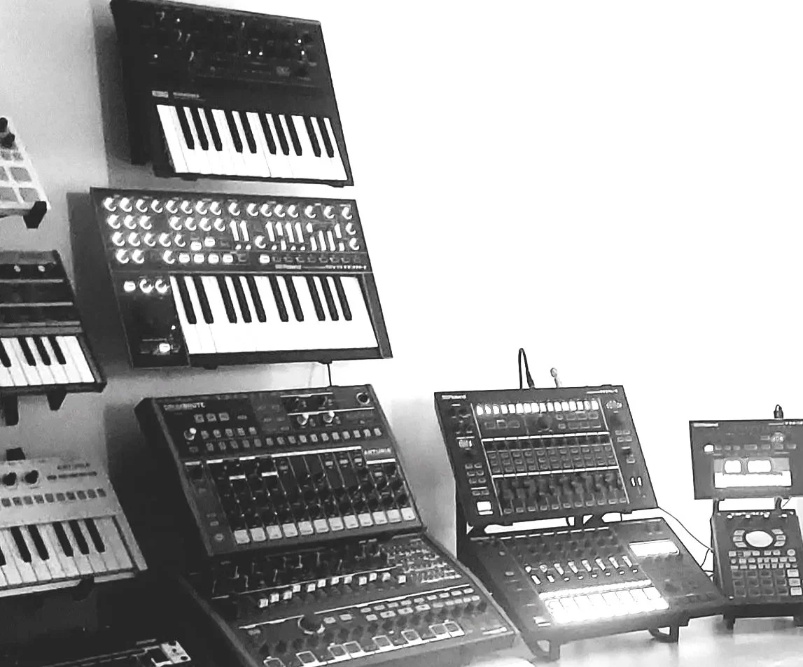 Large Wall Mounted Synthesiser Arms for Modular & Desktop Studio Gear