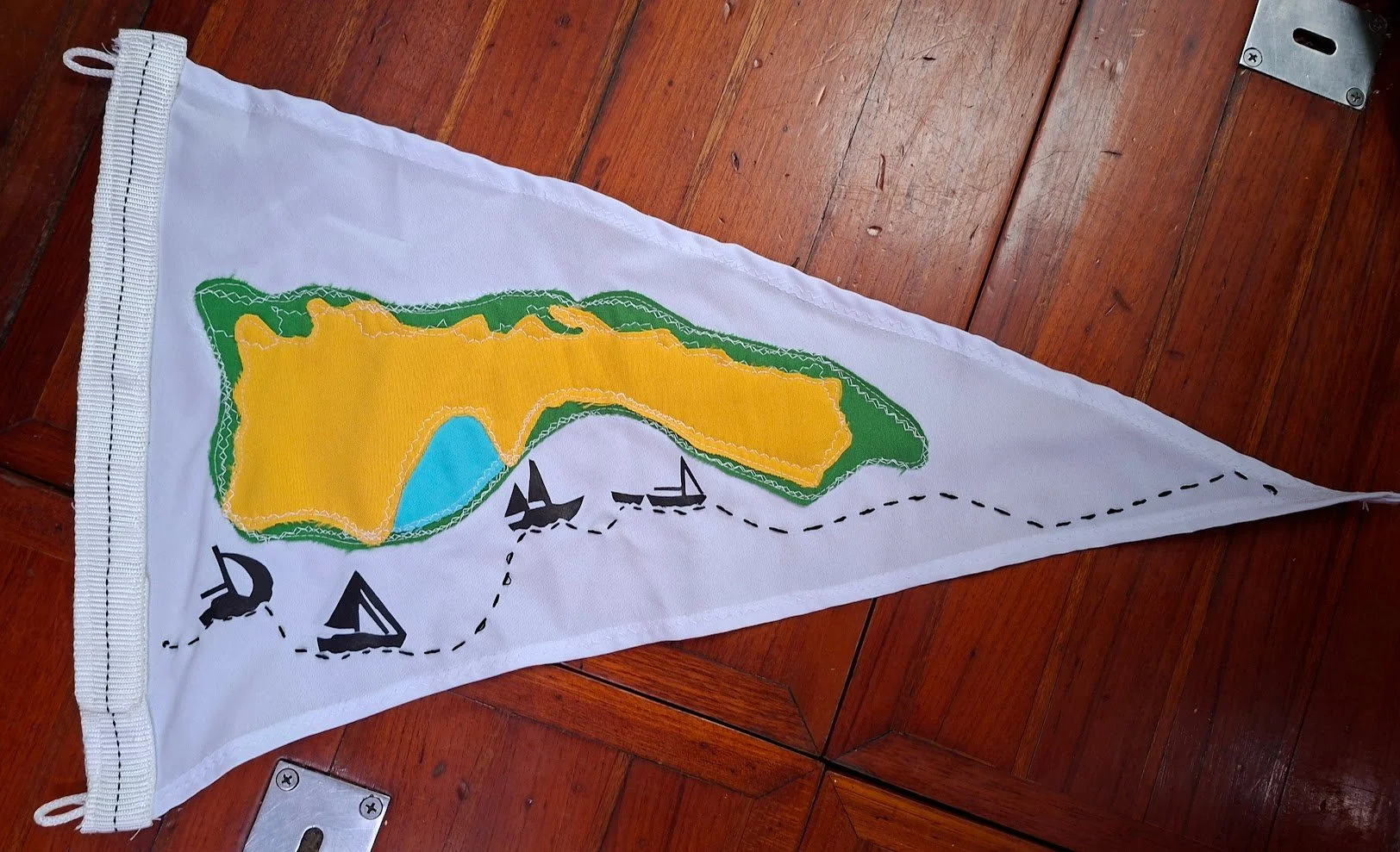 Burgee making11.jpg