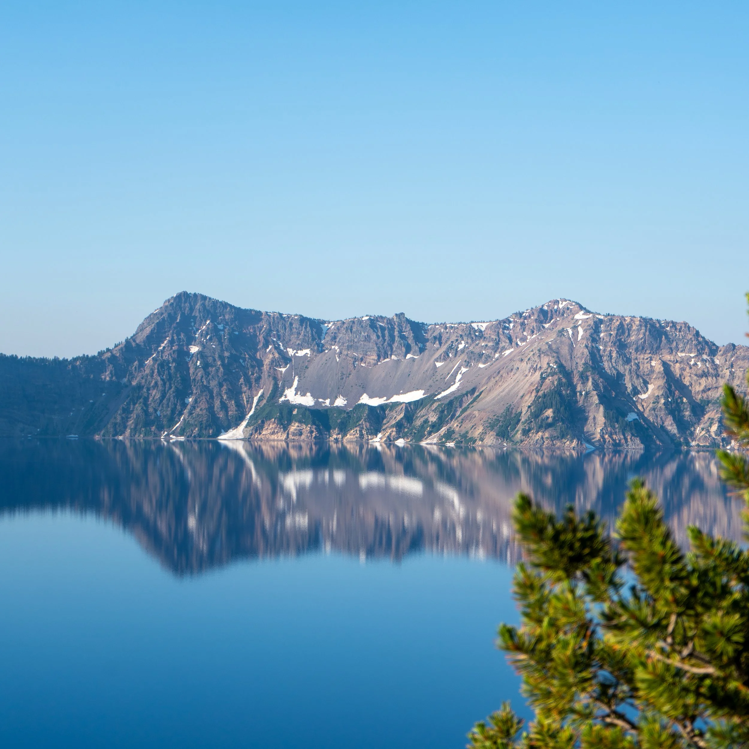 Crater Lake-01.jpg