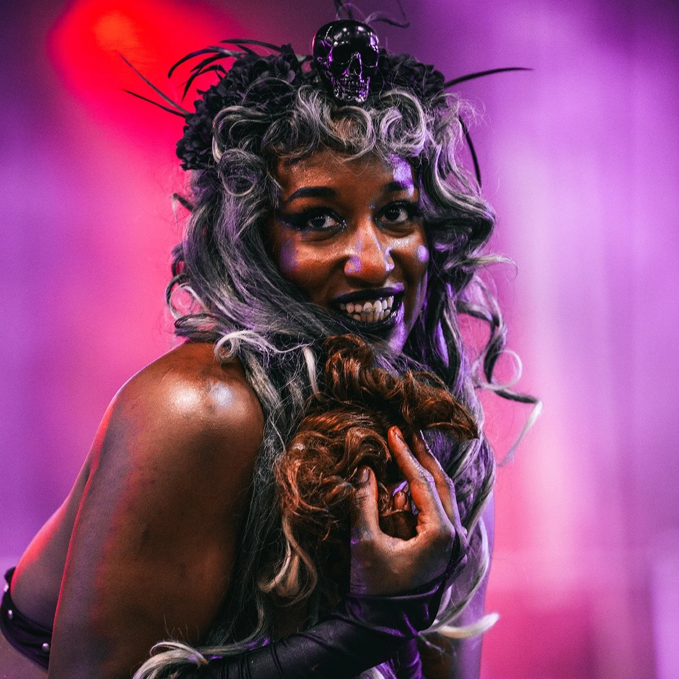 🔥❄️ THIS SATURDAY THE SNOW MELTS &amp; THE DARK SETS IN ❄️🔥

This Saturday from 3pm-10pm, the one and unholy, Darkside After Dark Night Market reappears at the @njexpo for one night only of witchy vibes, 100+ vendors of the night, immersive enterta