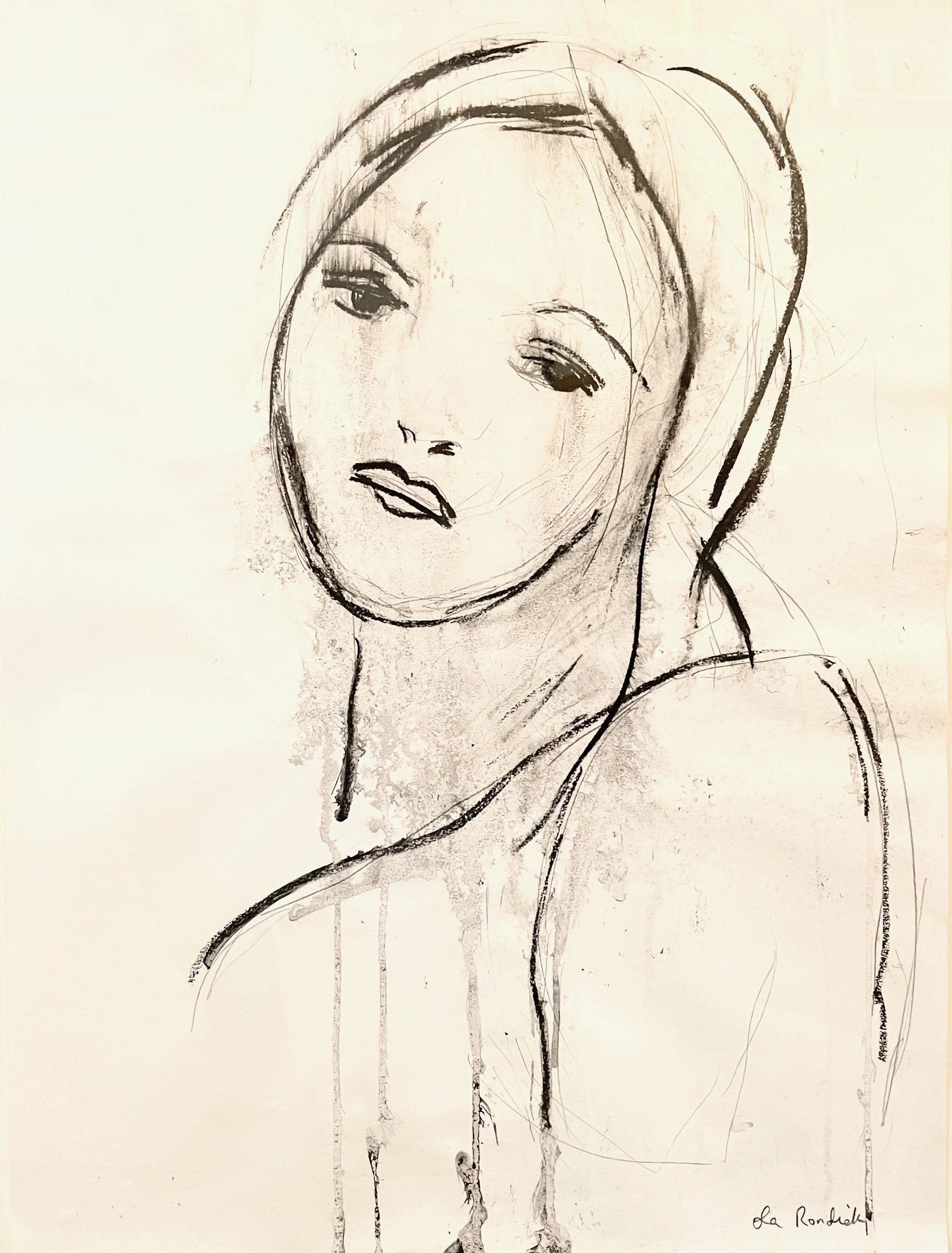 War Woman 44, 2022
Charcoal on paper
24 x 18 inches (61 x 46 cm)