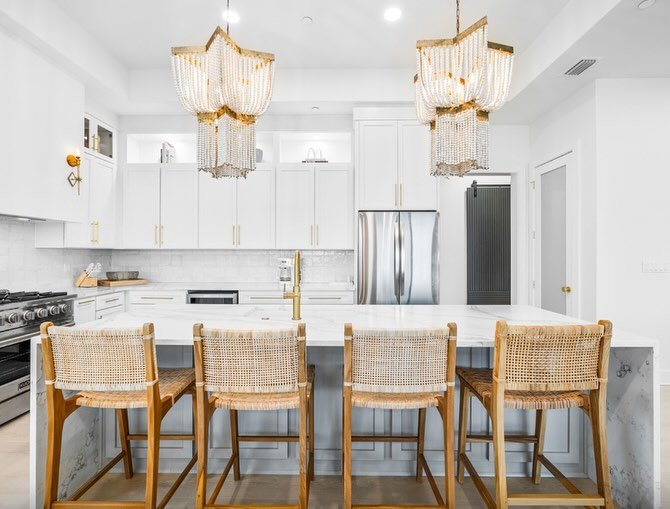 It&rsquo;s all in the details here at Haute House! Our mission is to design beyond the expected and bring your visions to life! ✨

#Interiordesign #design #designbeyondtheexpected #hautehouse #dayinthelife