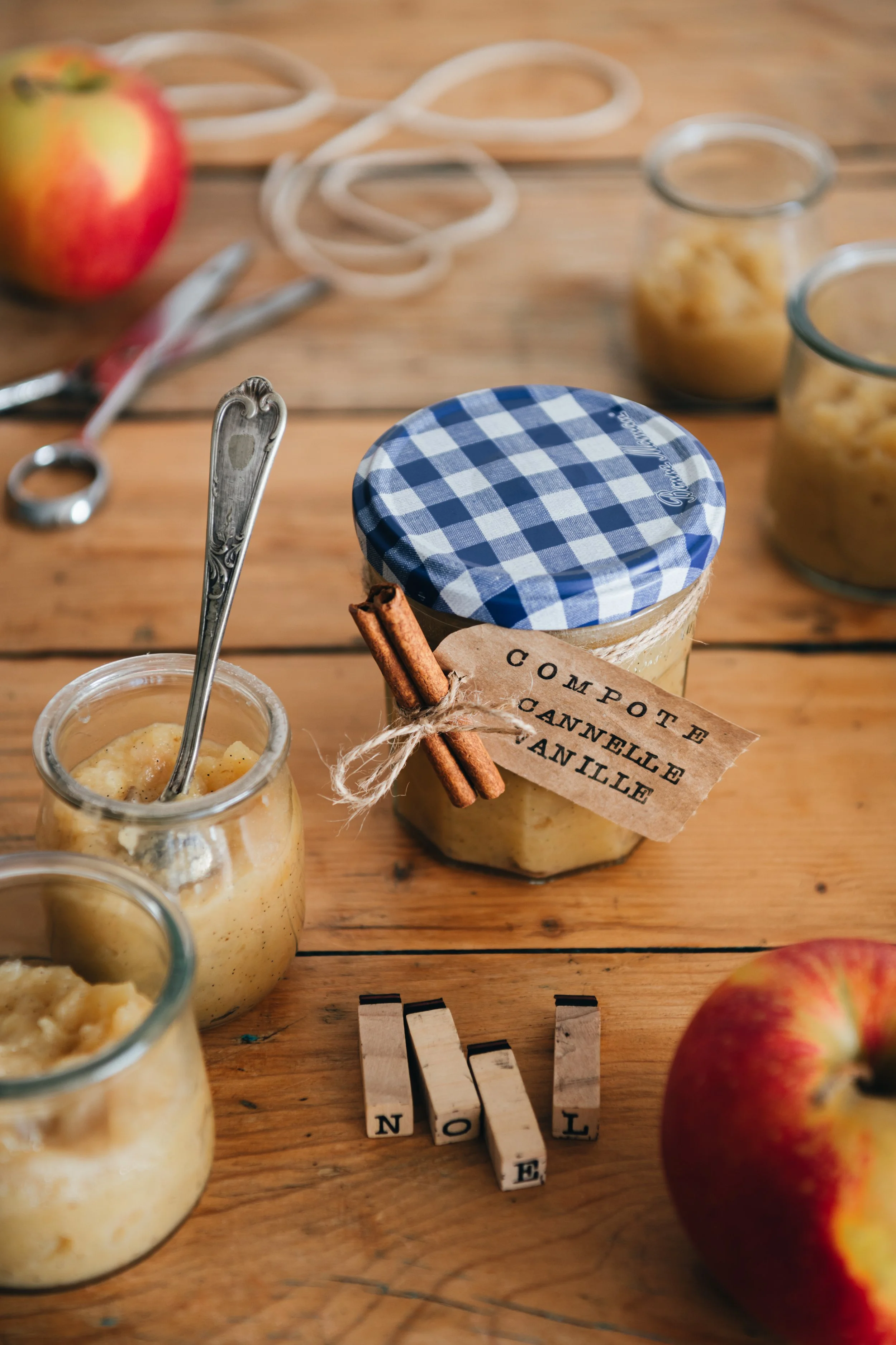 Compote de pomme, vanille, cannelle