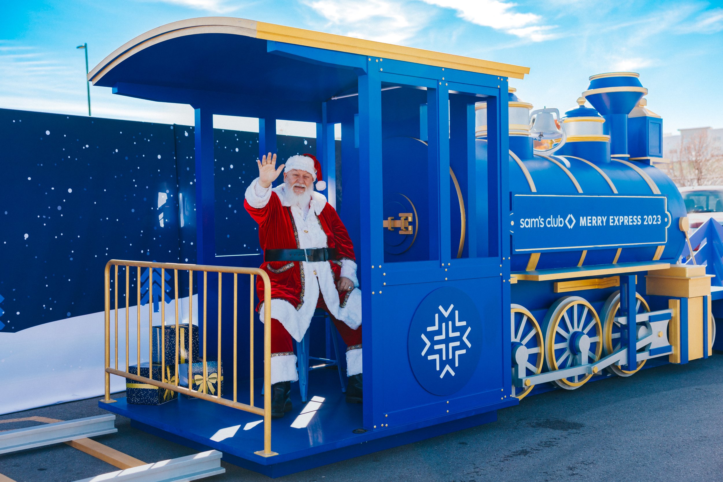 MerryExpress23-3.jpg