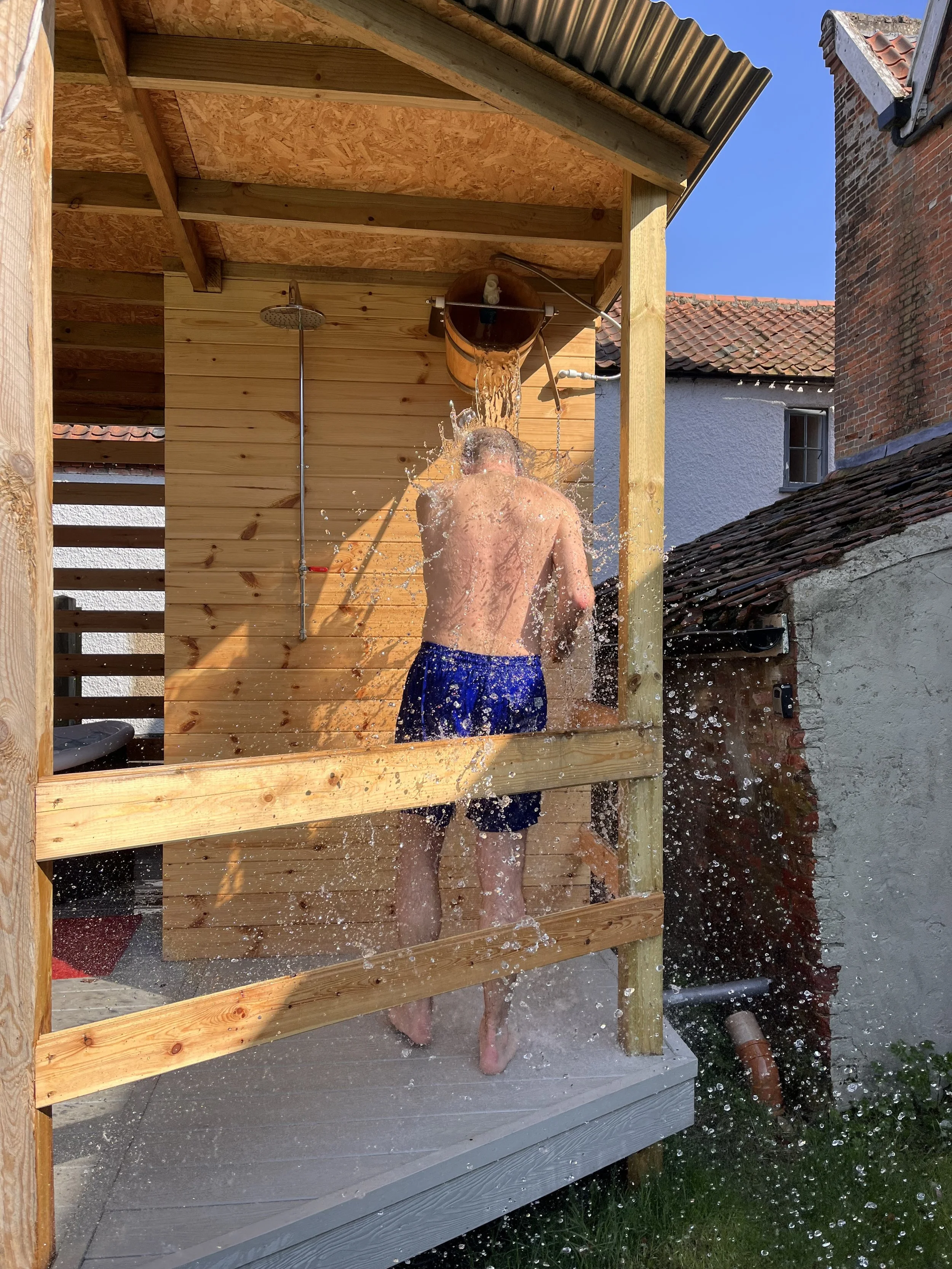 Garden shower, cold water therapy, cool off, wood fired sauna. Health Yourself. Harriets House. Coltishall


