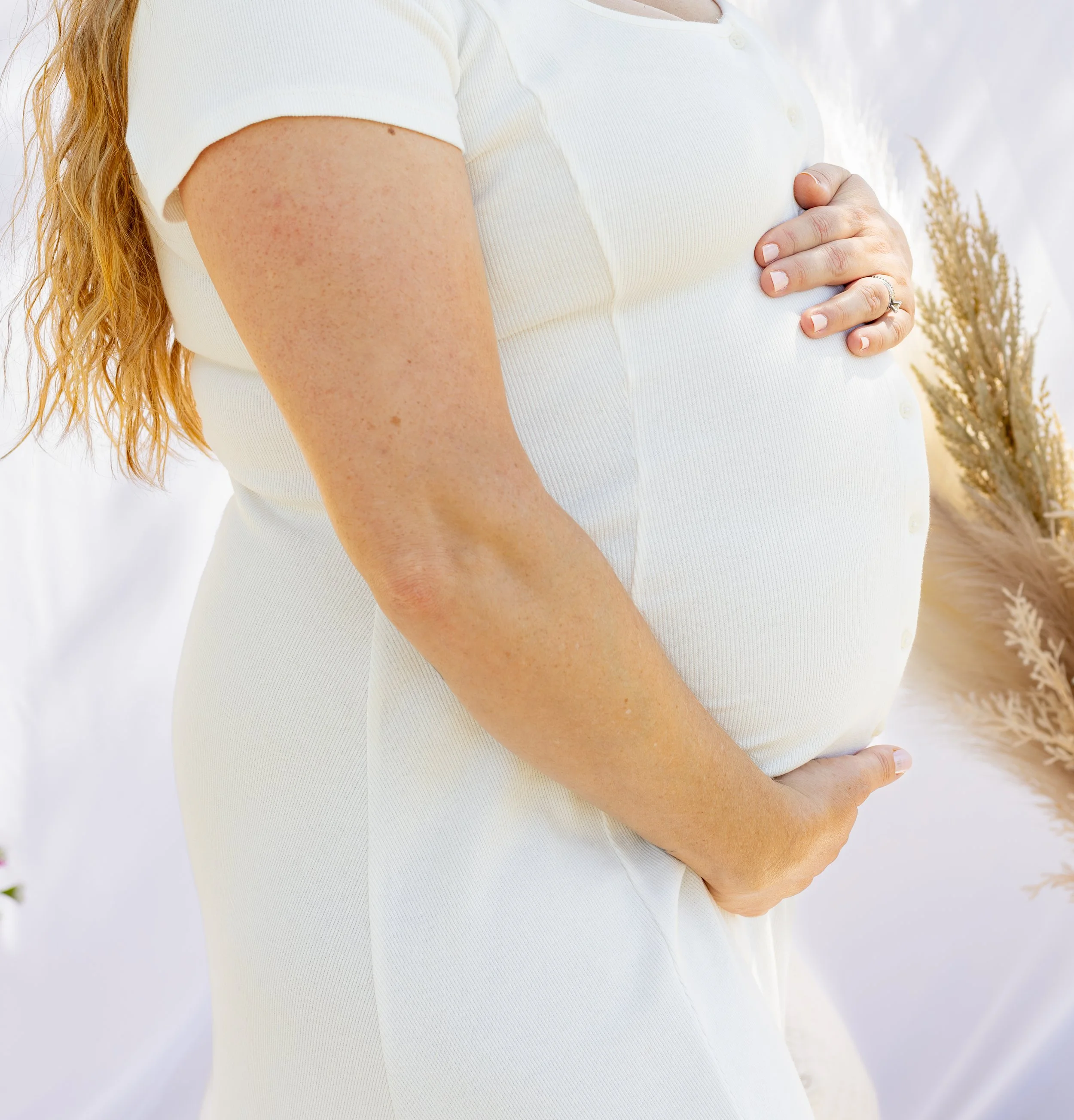 maternity photography near Grass Valley ca.jpg