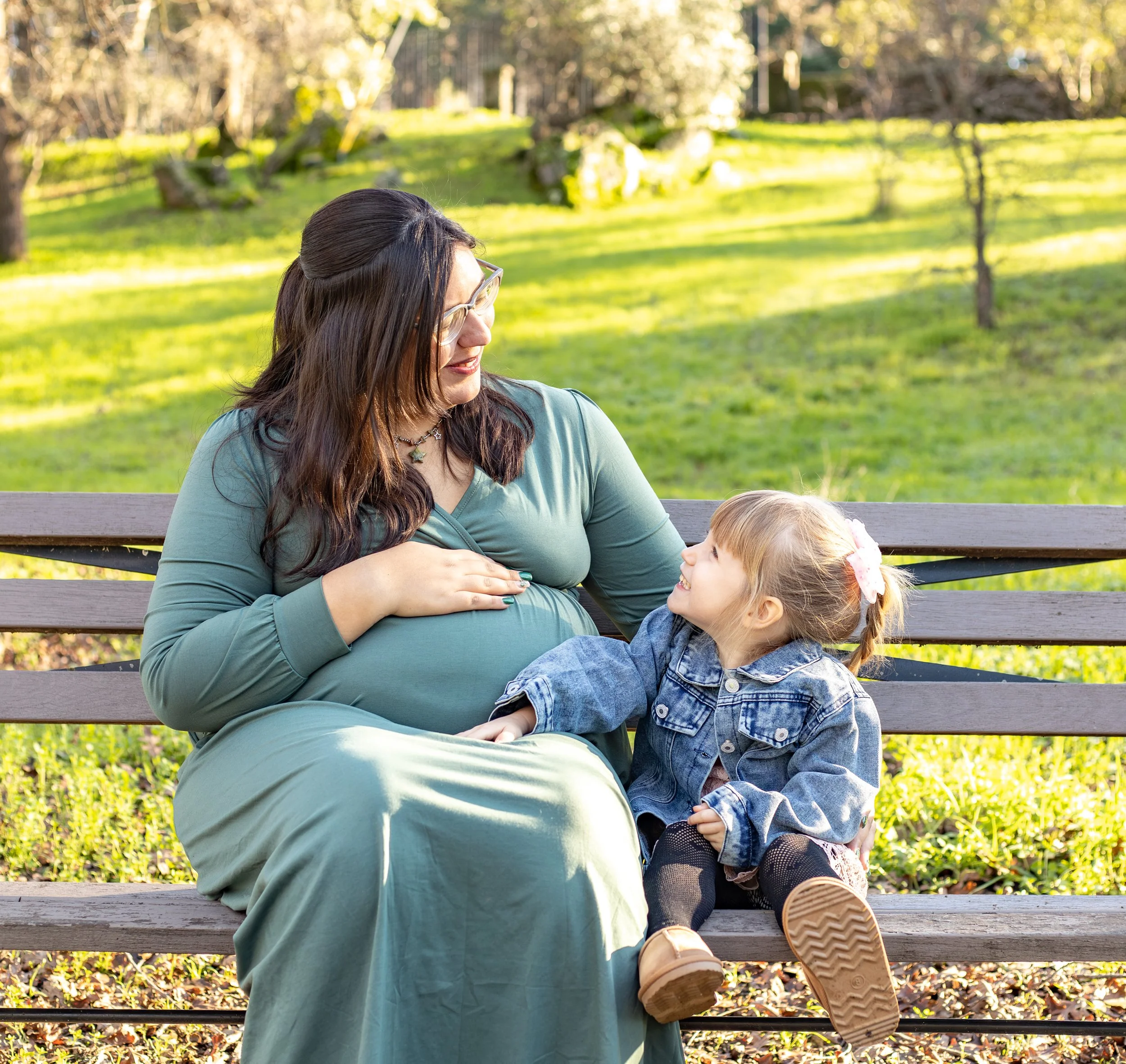 Maternity photographer in Grass Valley Ca.jpg