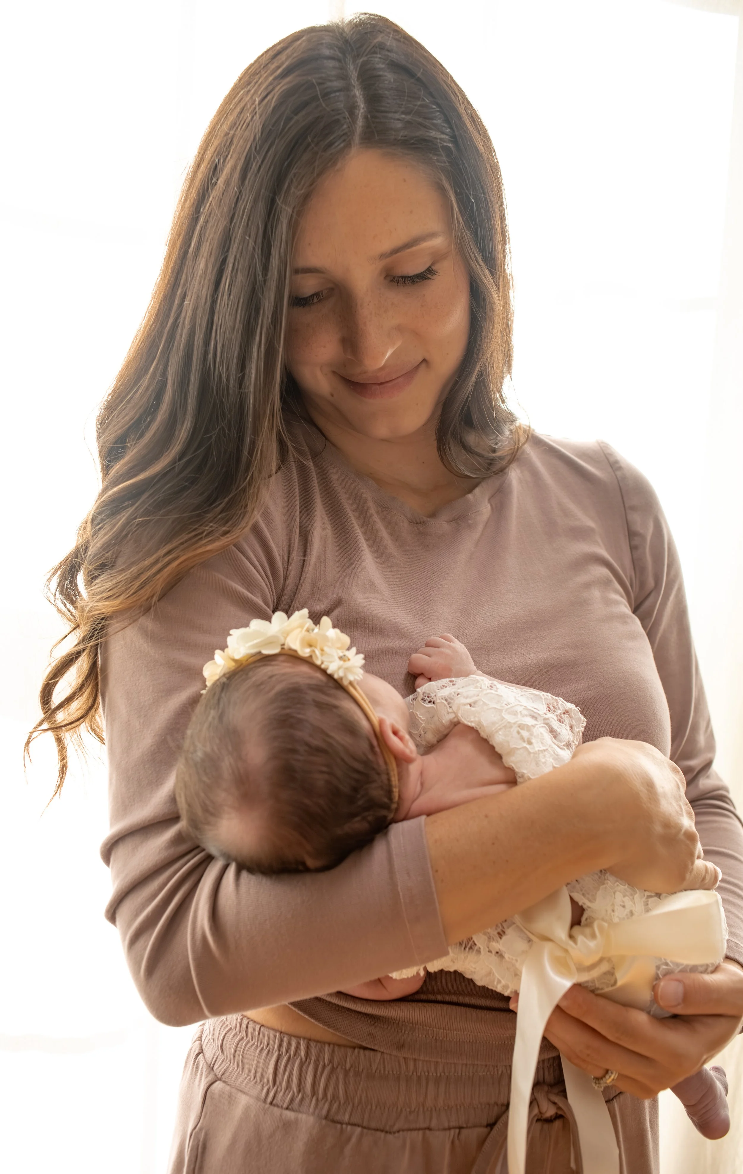 lifestyle newborn photographer auburn ca.jpg