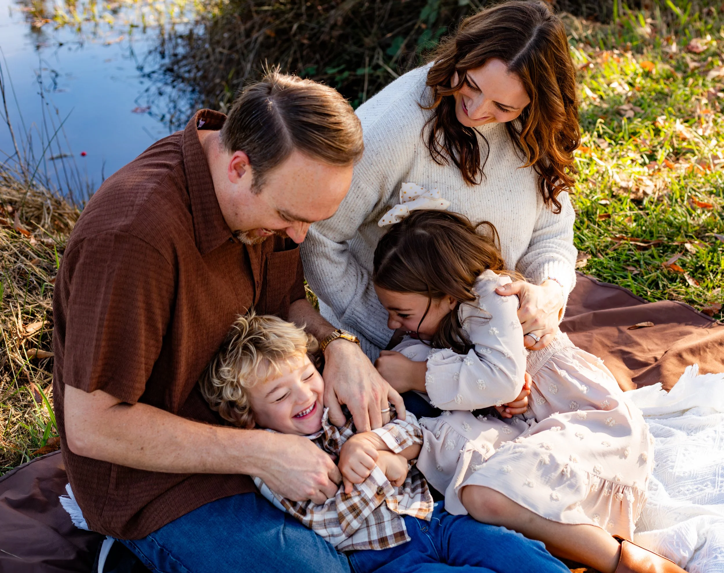 Lifestyle family photographer Roseville ca.jpg