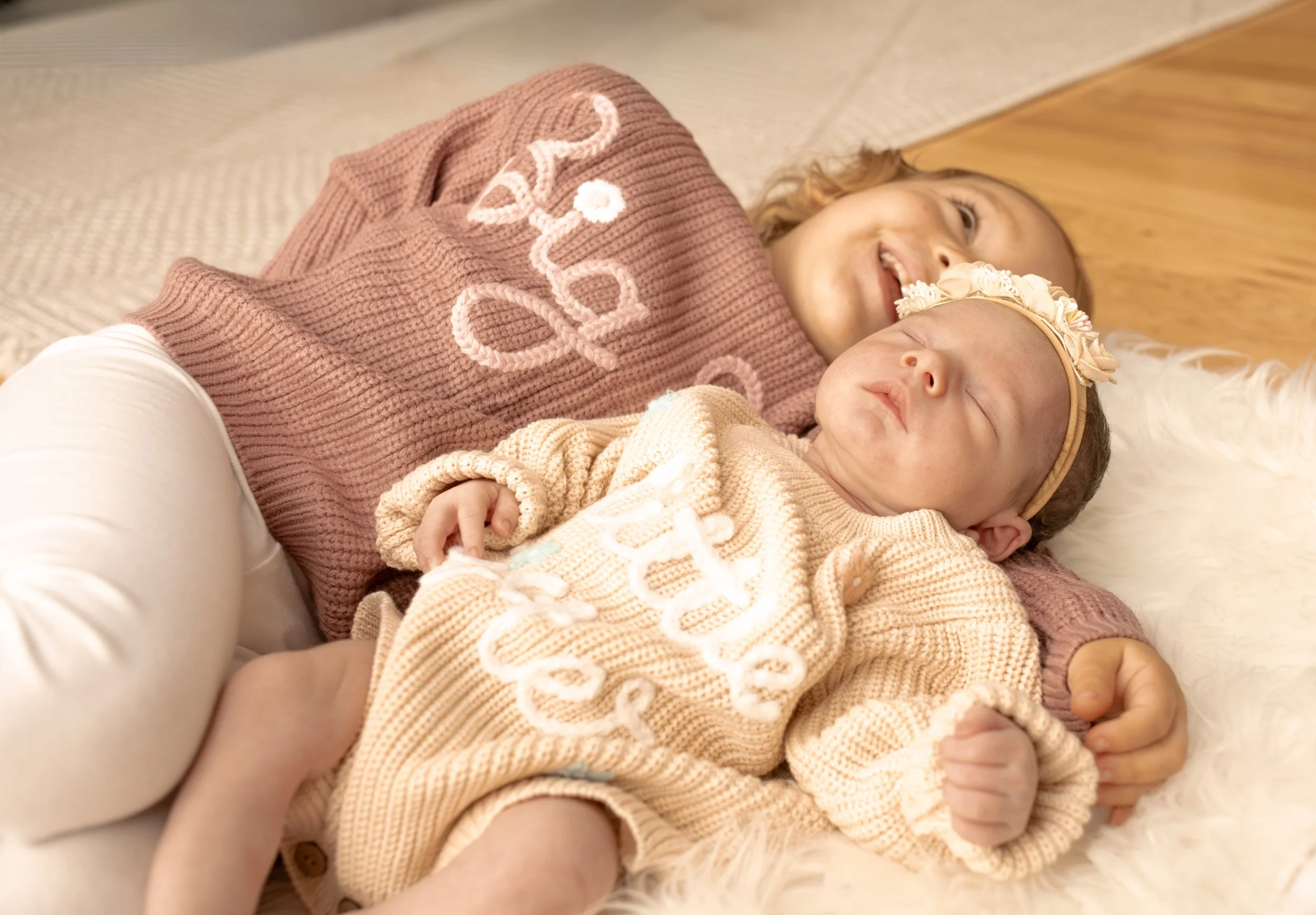 lifestyle newborn photographer in folsom ca.jpg