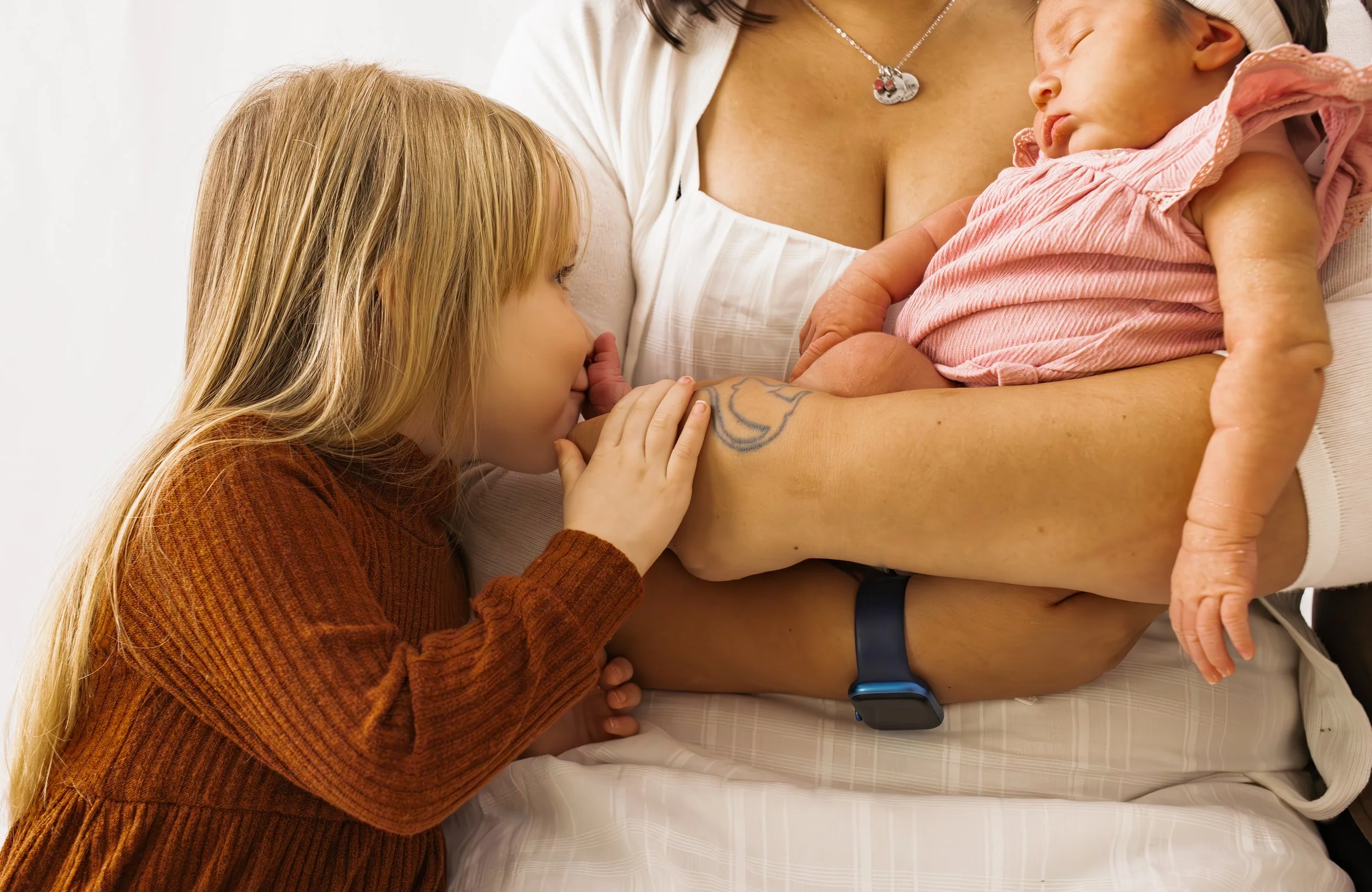 newborn photographer Auburn CA.jpg