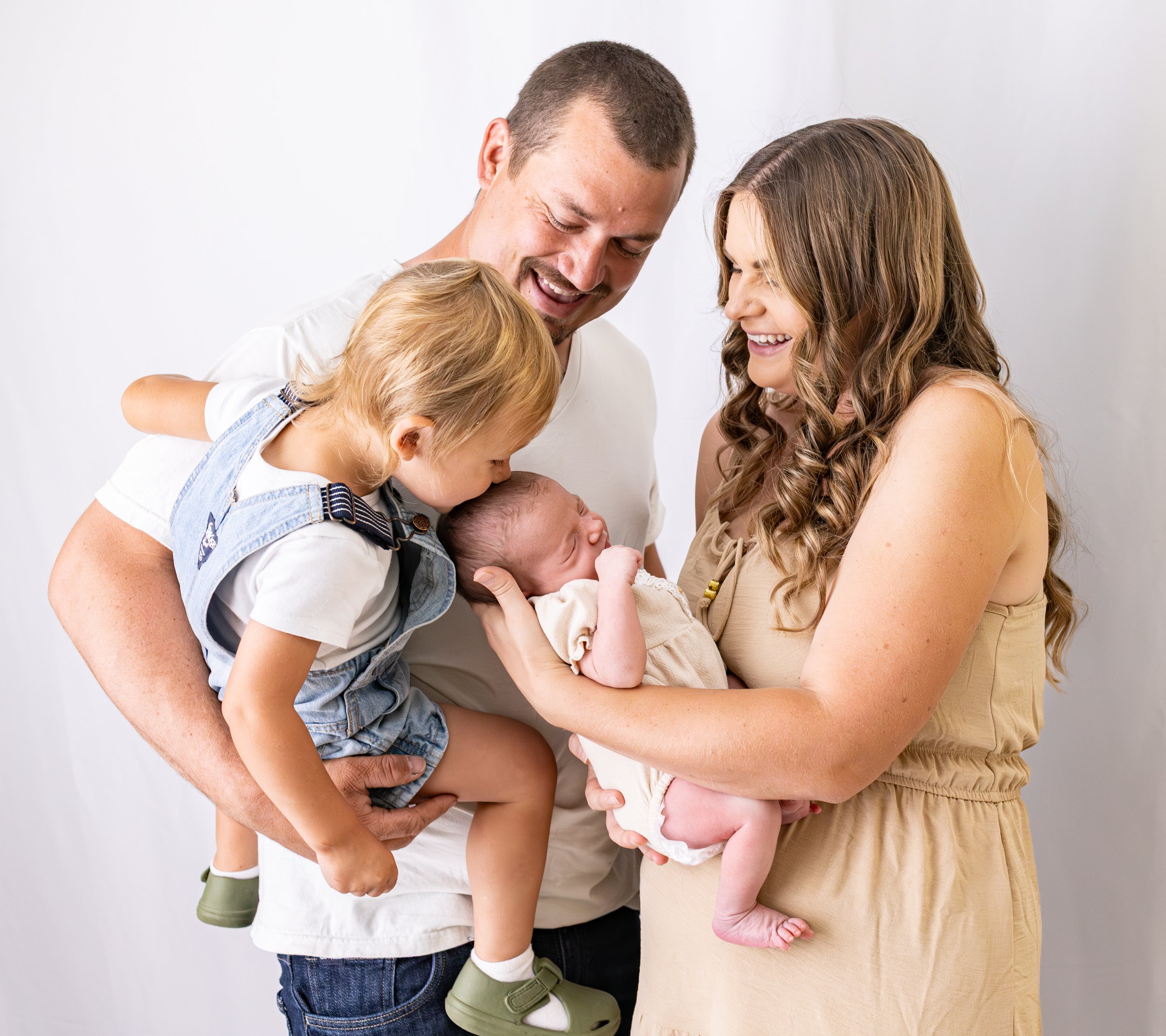 newborn photographer near Newcastle ca.jpg