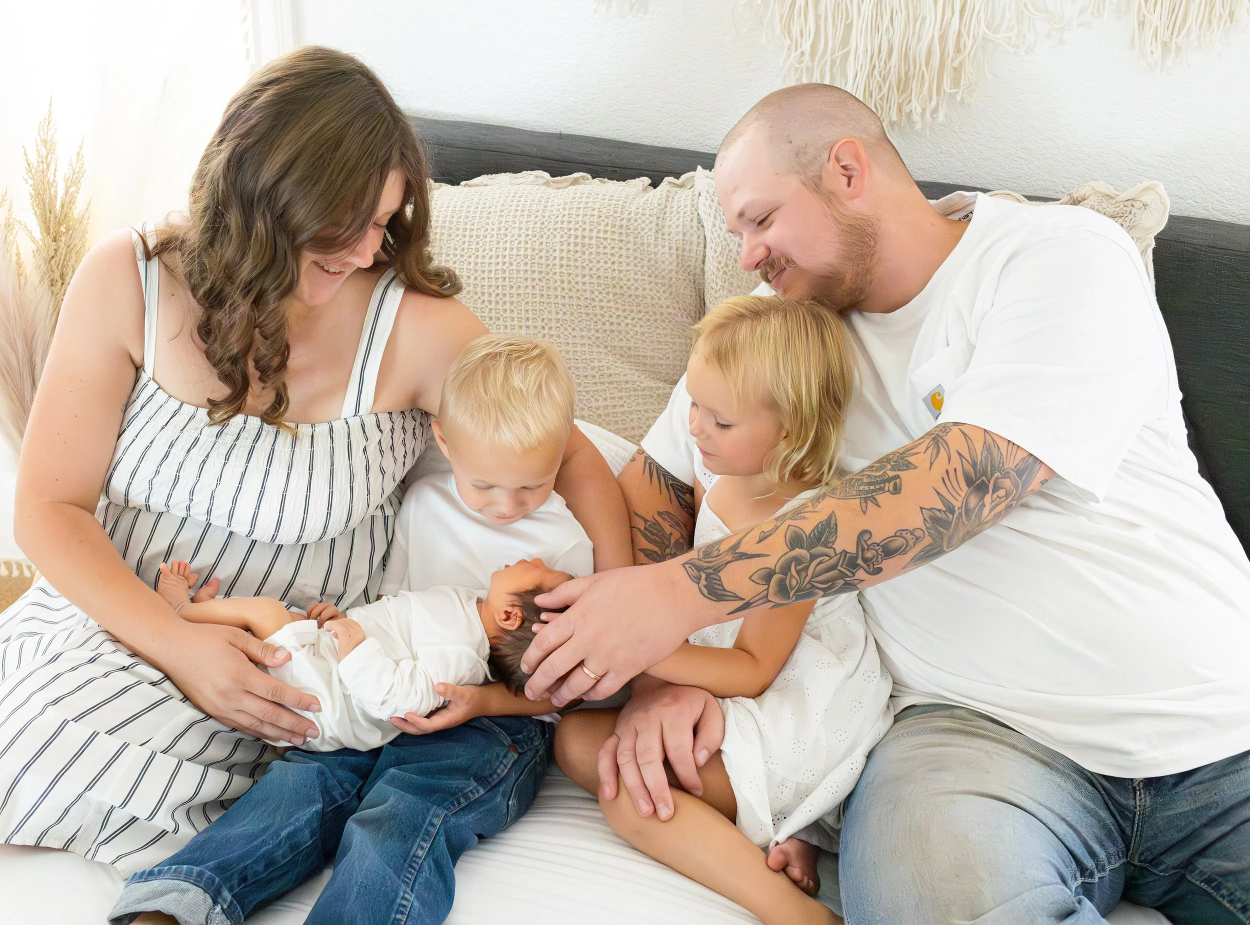 lifestyle studio newborn photographer Folsom ca.jpg