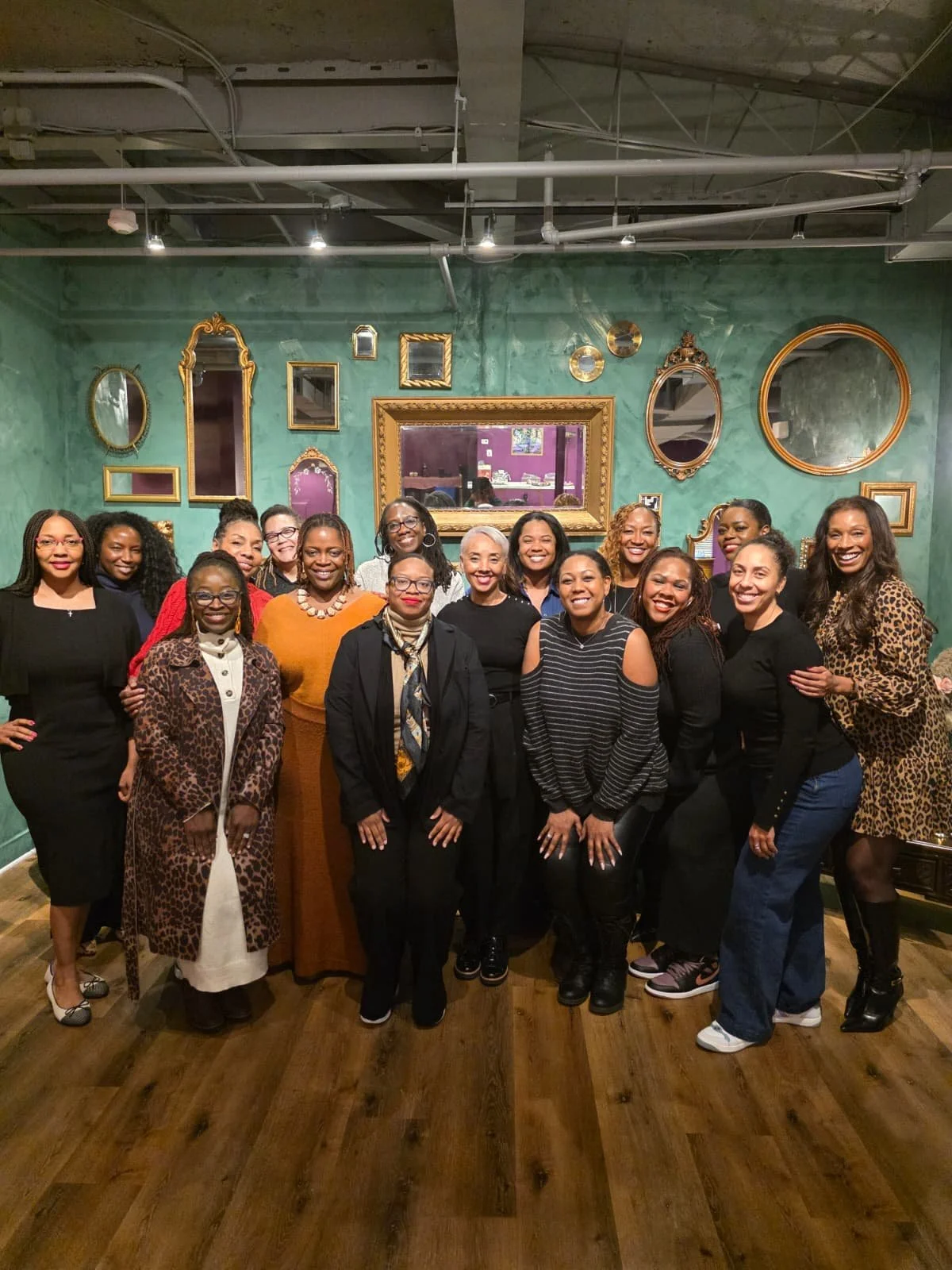 Titan Sister Circle - Live &amp; Direct from DC