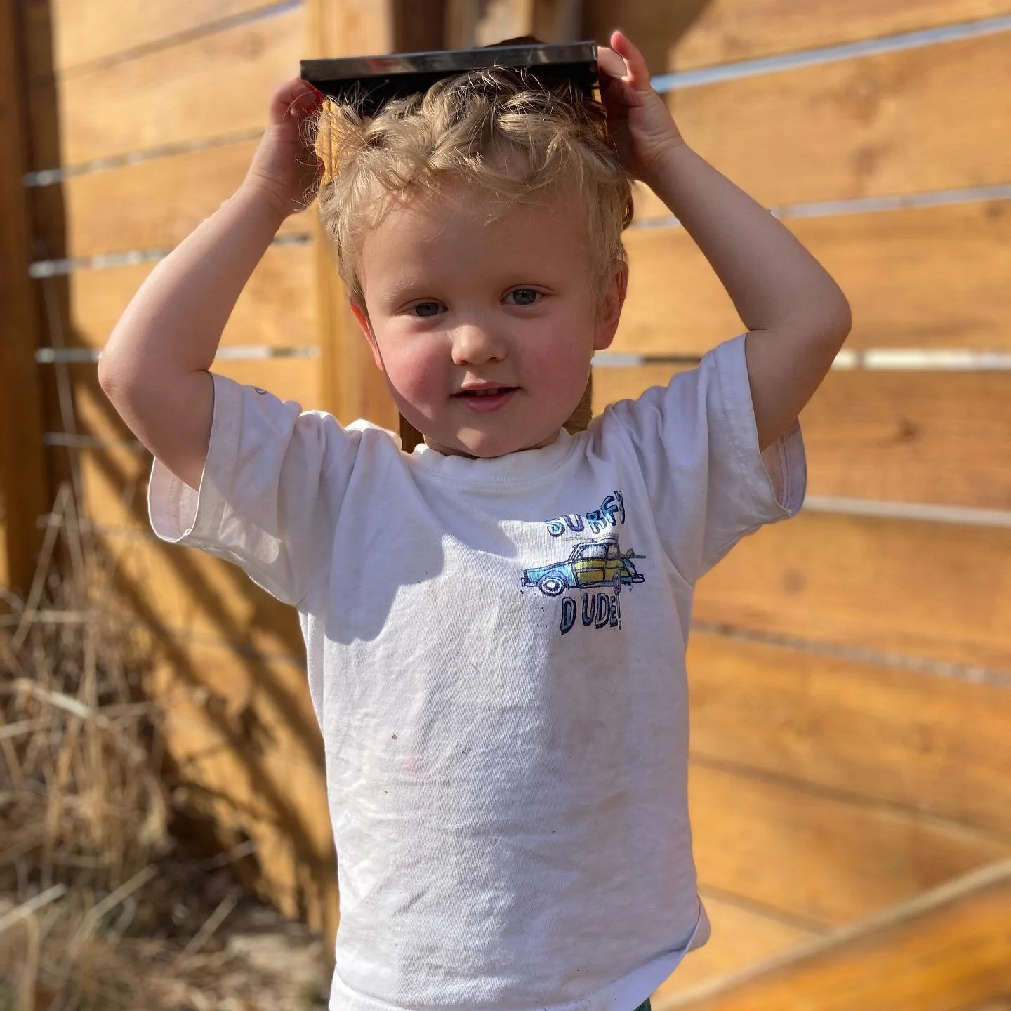 Same spot where I announced that he was due the summer of 2018. Now he gets to share the news that he&rsquo;ll be meeting his baby brother summer 2021. Had to do a copycat post of my BFFs @sparkleigh announcement!