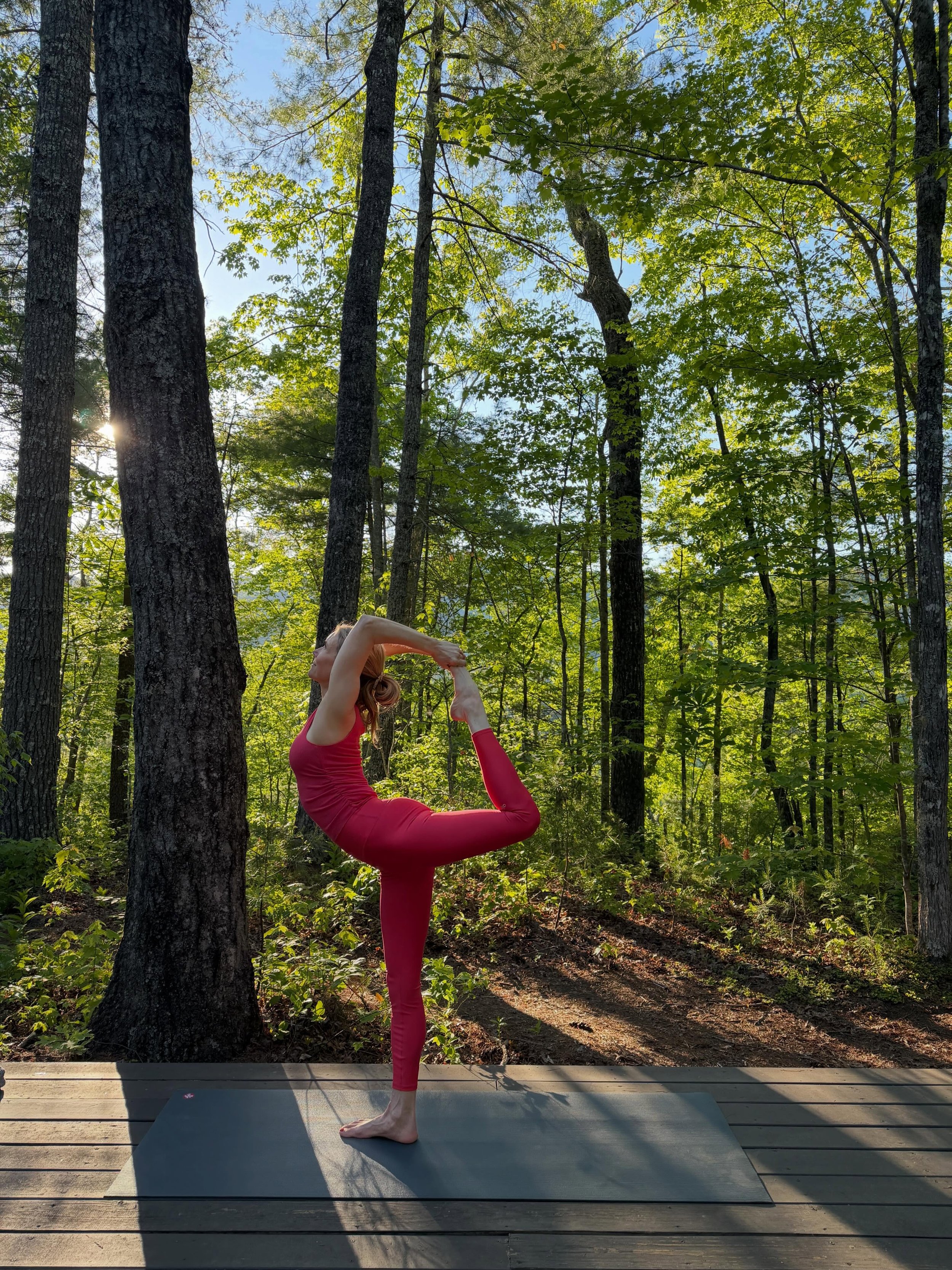 So excited to be heading to the Hudson Valley for&nbsp;Destination&nbsp;Defender&nbsp;on Saturday, May 16th. I&rsquo;ll be teaching 3 classes 9-10 AM yoga, 1030-11 AM breathwork, &amp; 1230-1 PM recovery. 

I can&rsquo;t wait to move, connect, and sp