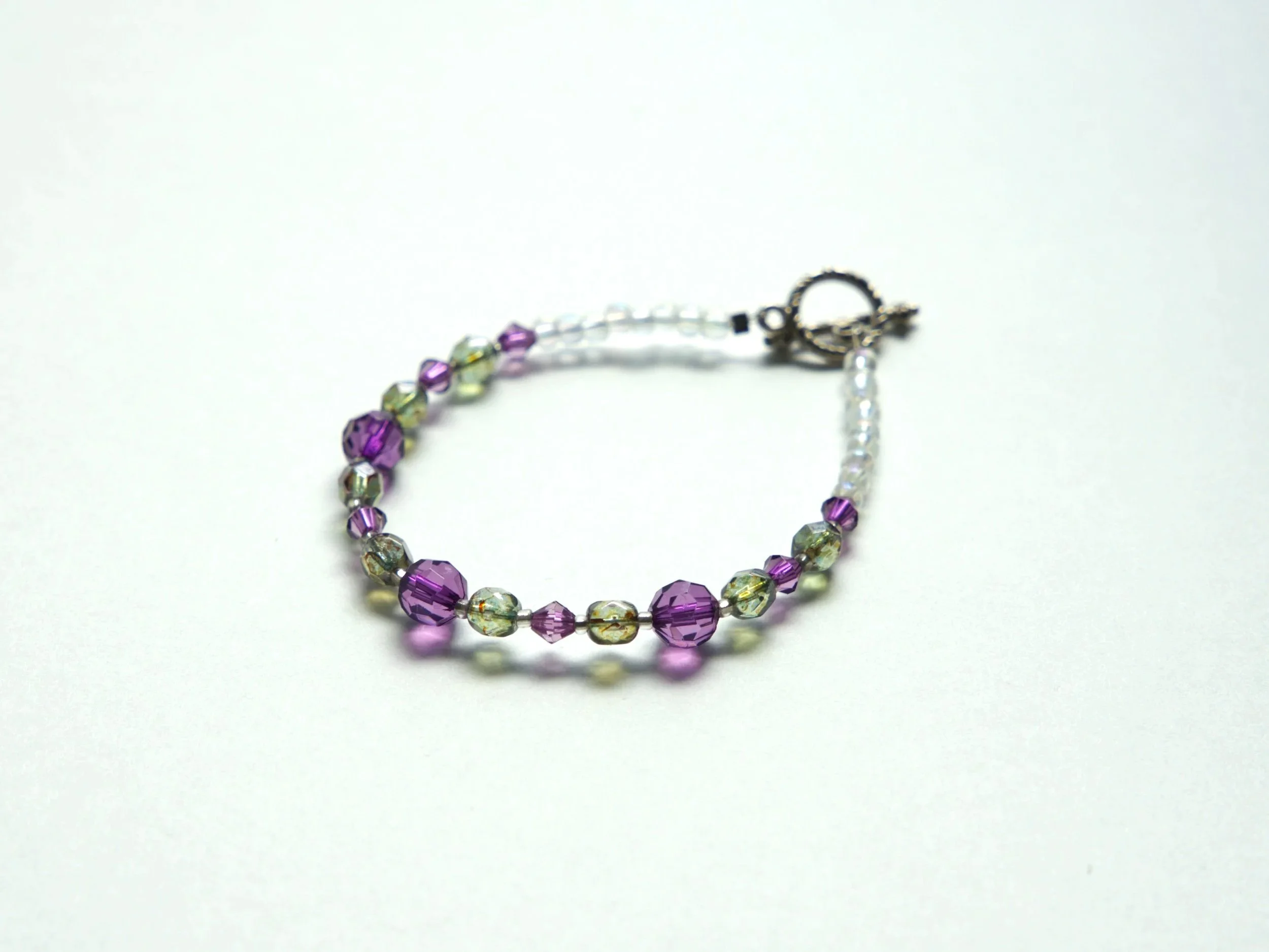B15+Nylon+Beads+Green+Purple+2.jpg