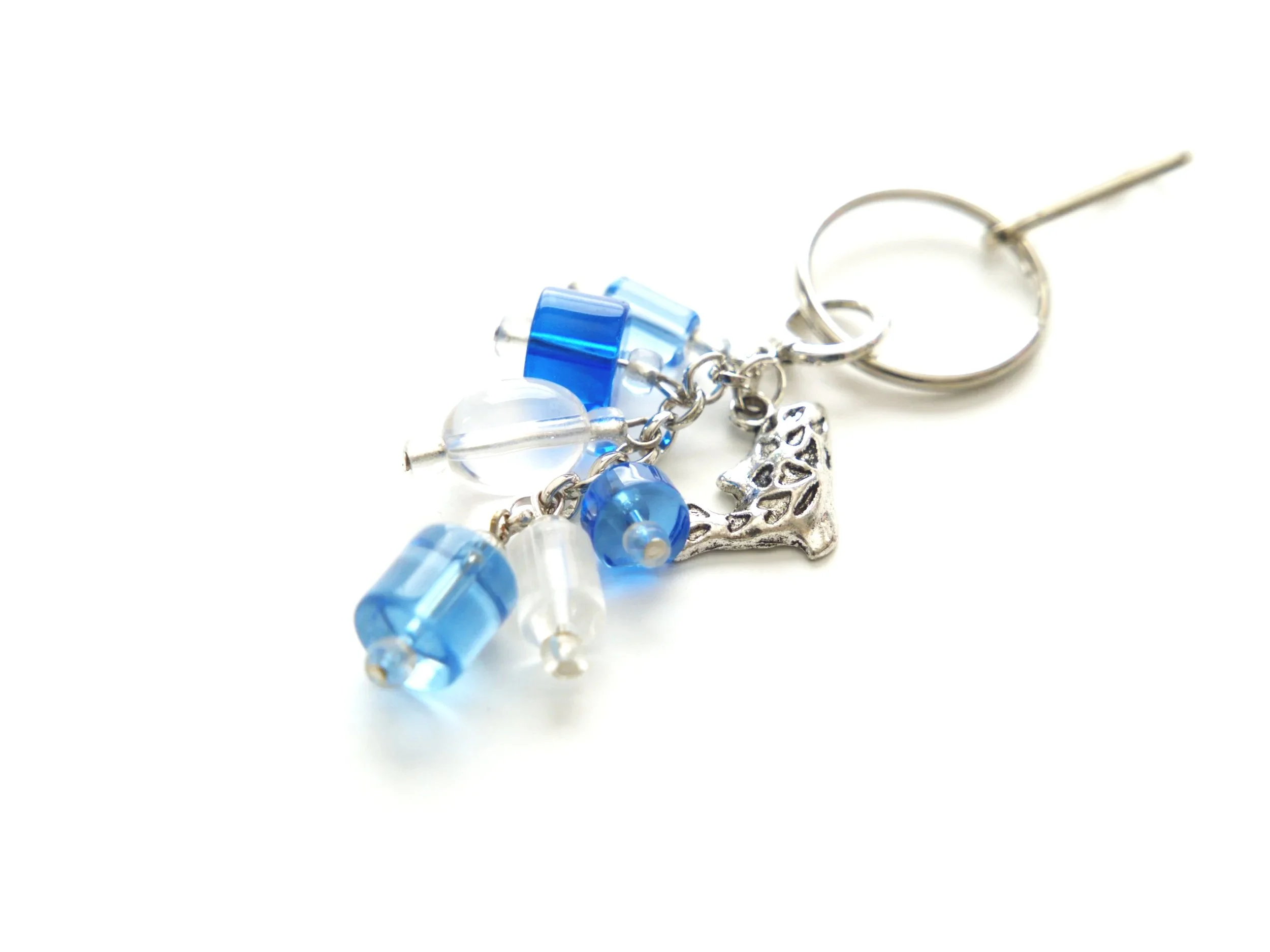 K63+Dolphin+with+Hearts+Antique+Silver+Light+Blue+Clear+1.jpg