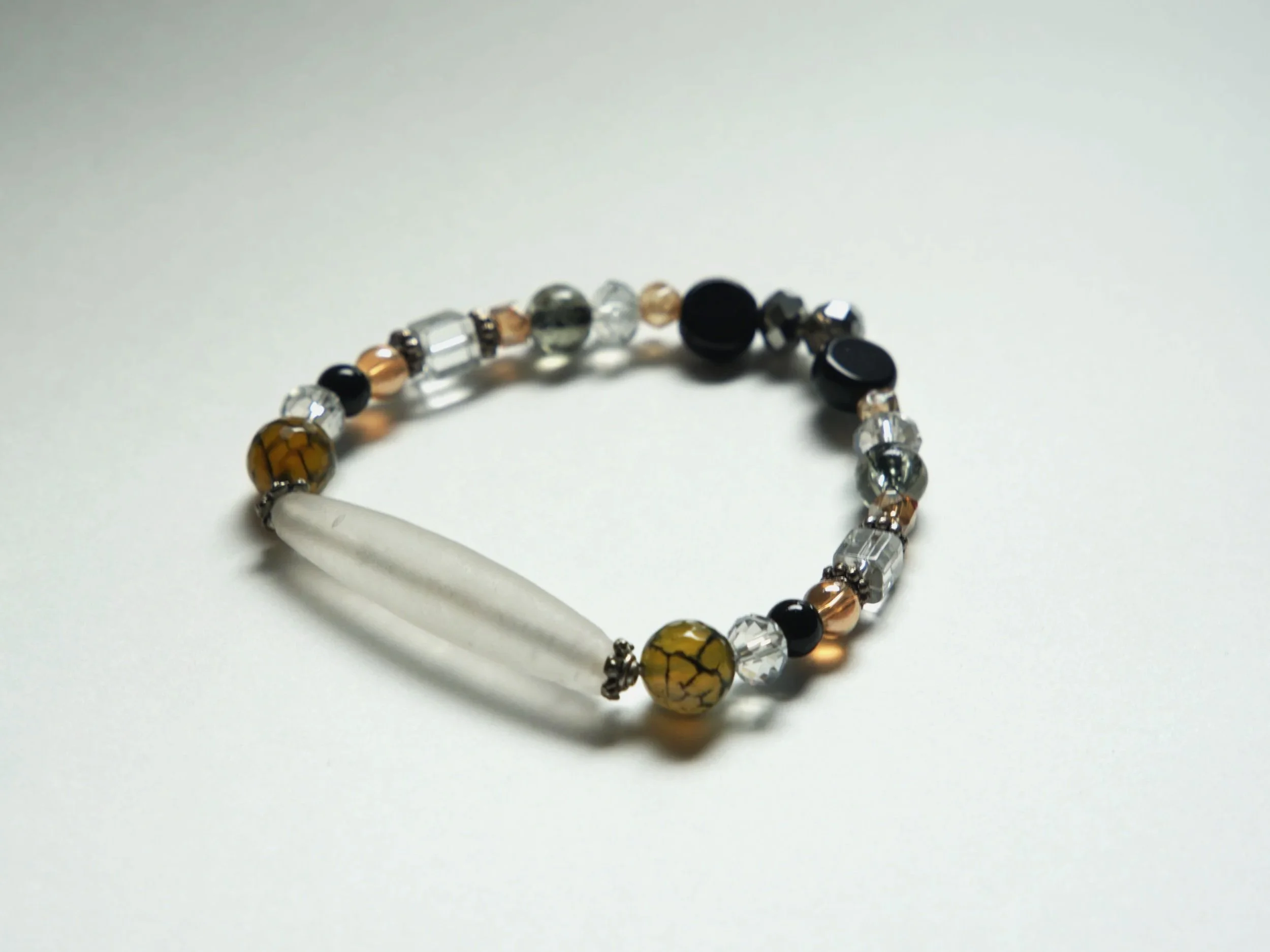 B20+Clear+Cylinder+Dragon+Agate+Crystal+1.jpg