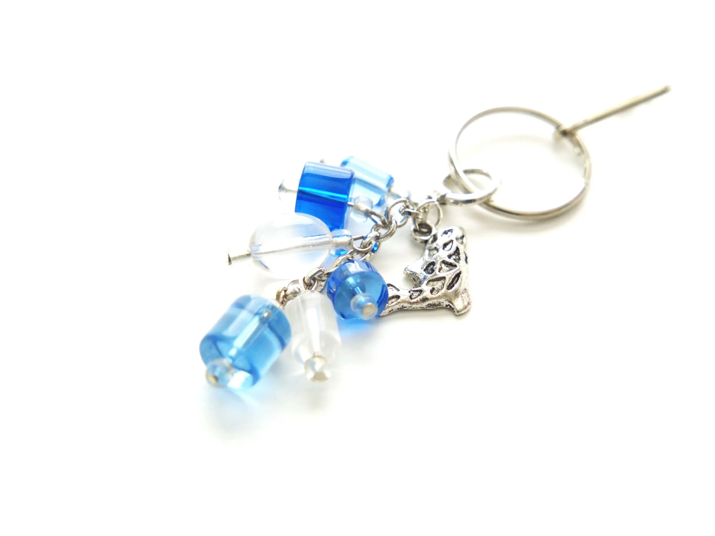 K63+Dolphin+with+Hearts+Antique+Silver+Light+Blue+Clear+1.jpg