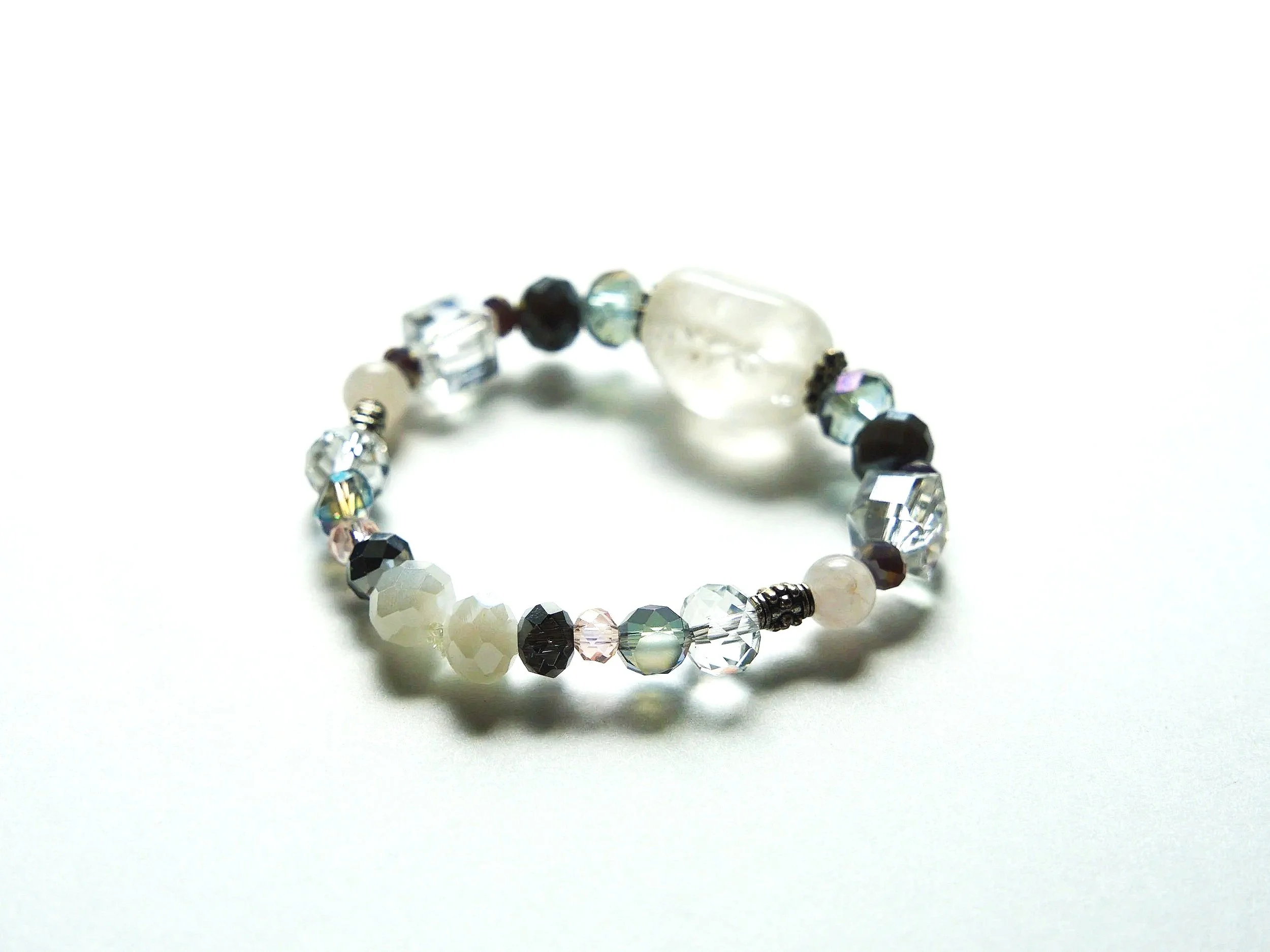 B66%2BClear%2BQuartz%2BPurple%2BGrey%2BCrystalSq%2BIrr%2BCrystal%2BRose%2BQuartz%2BWht%2BCrystal%2B2.jpg