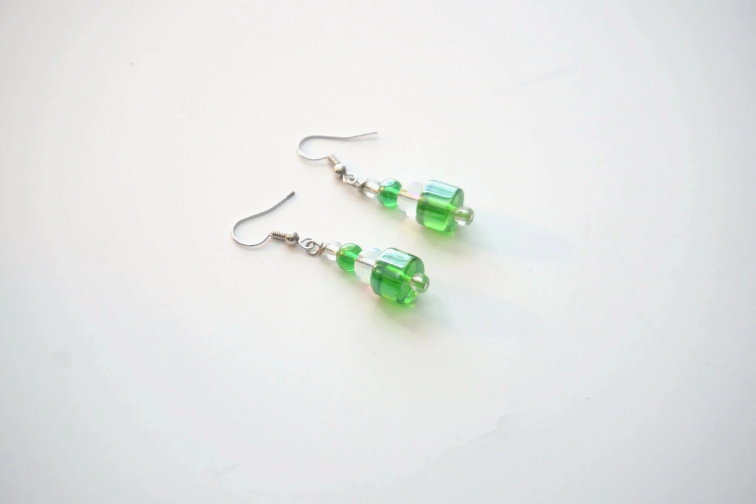 E60+green+glass+earrings+2.jpg