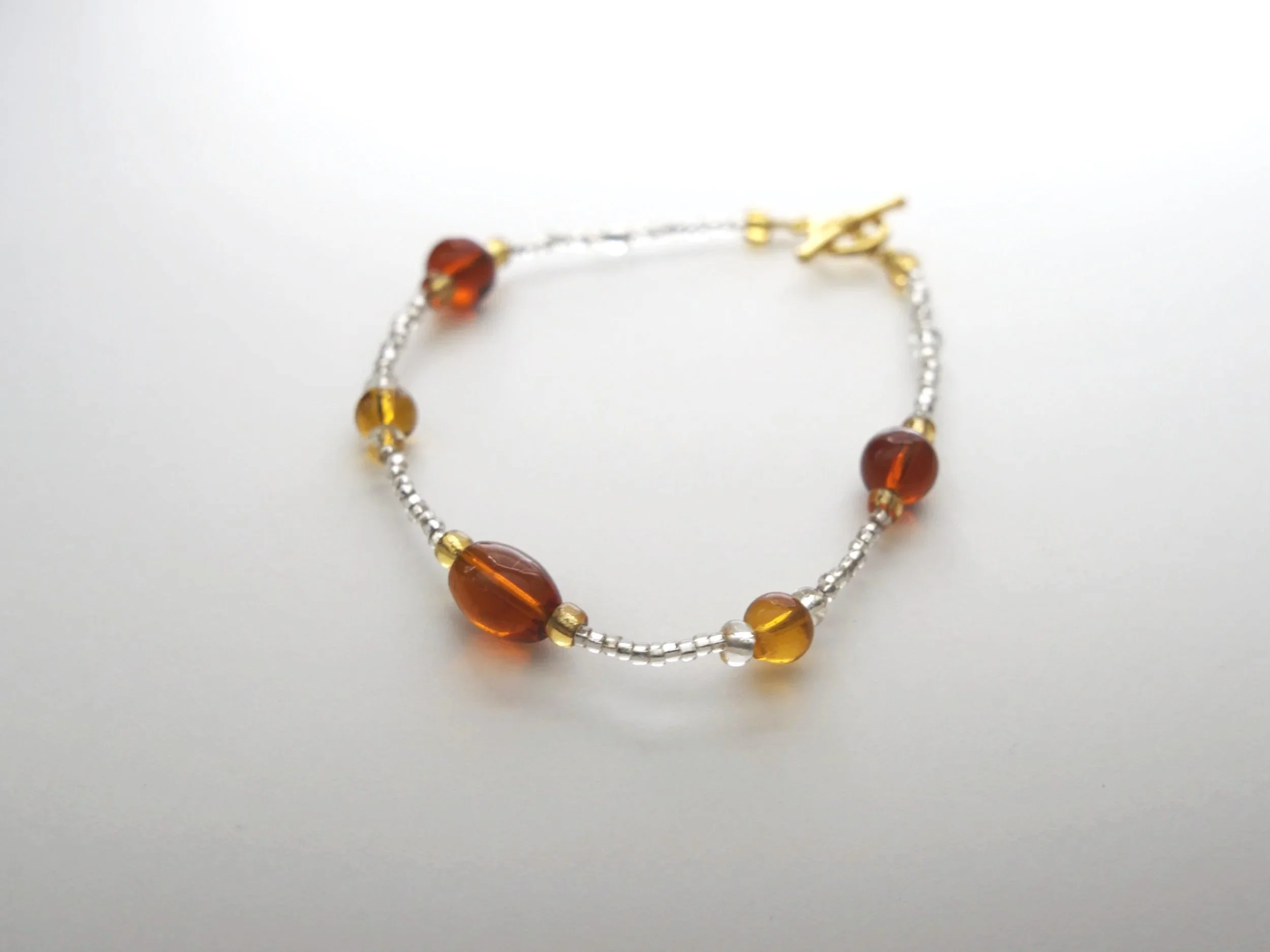WB4+Gold+Clear+Amber+Color+Glass+1.jpg