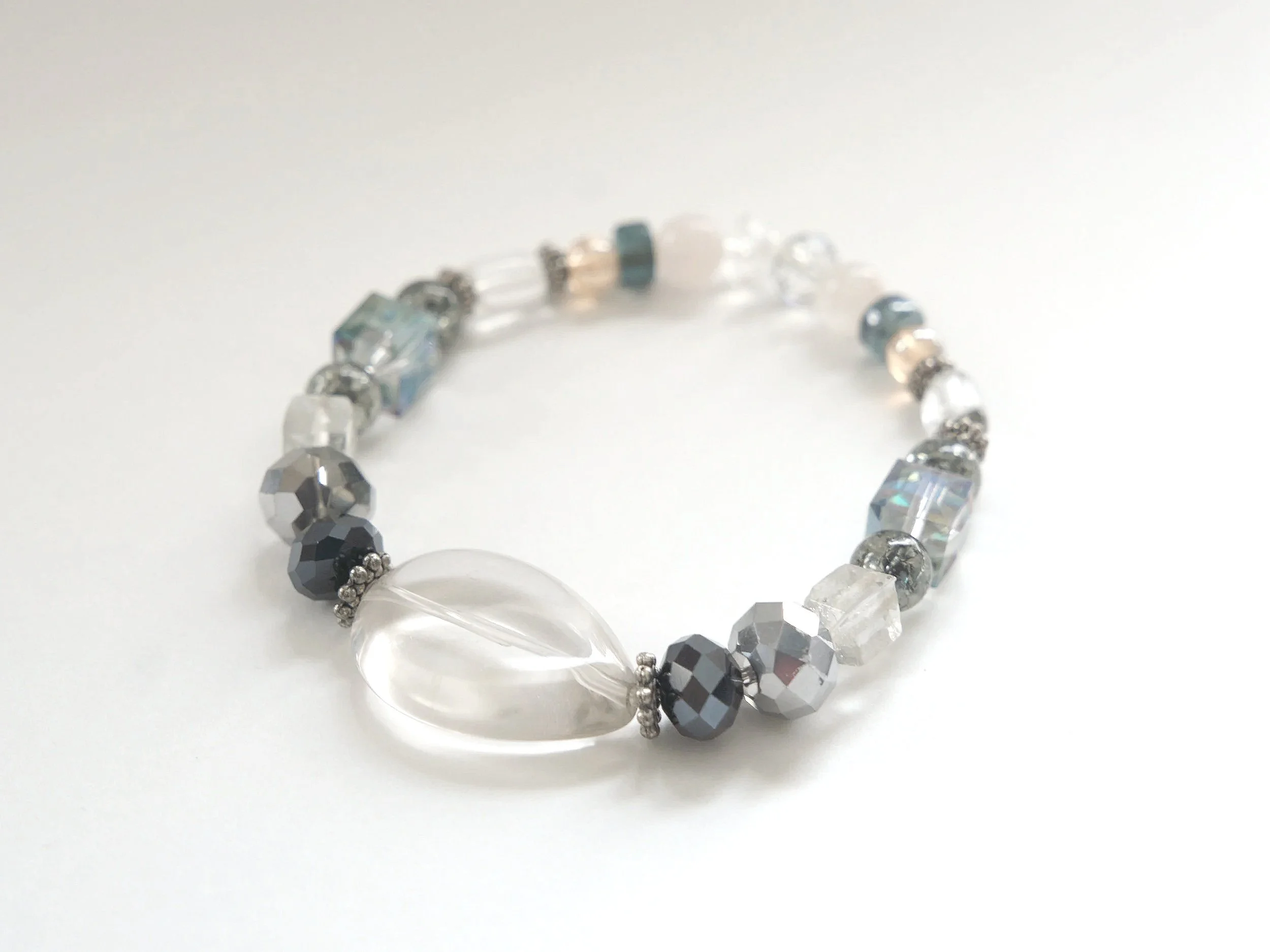 Teardrop+Clear+Glass+Black+Silver+Crystal+Irr+Green+Grey+Sq+Crystals+Rose+Quartz+Crackle+Glass+