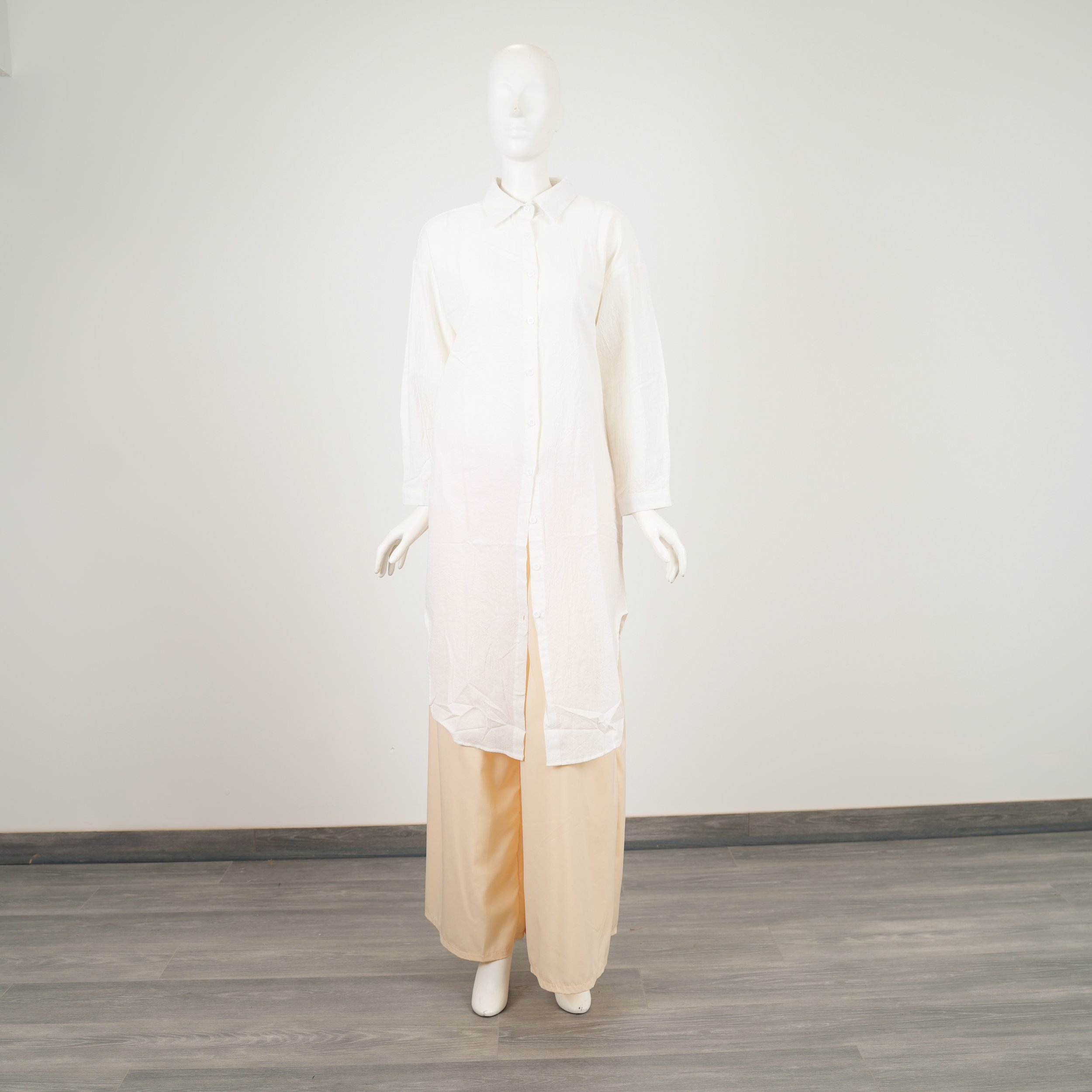 EmA-LinShirDressWhite1.jpeg