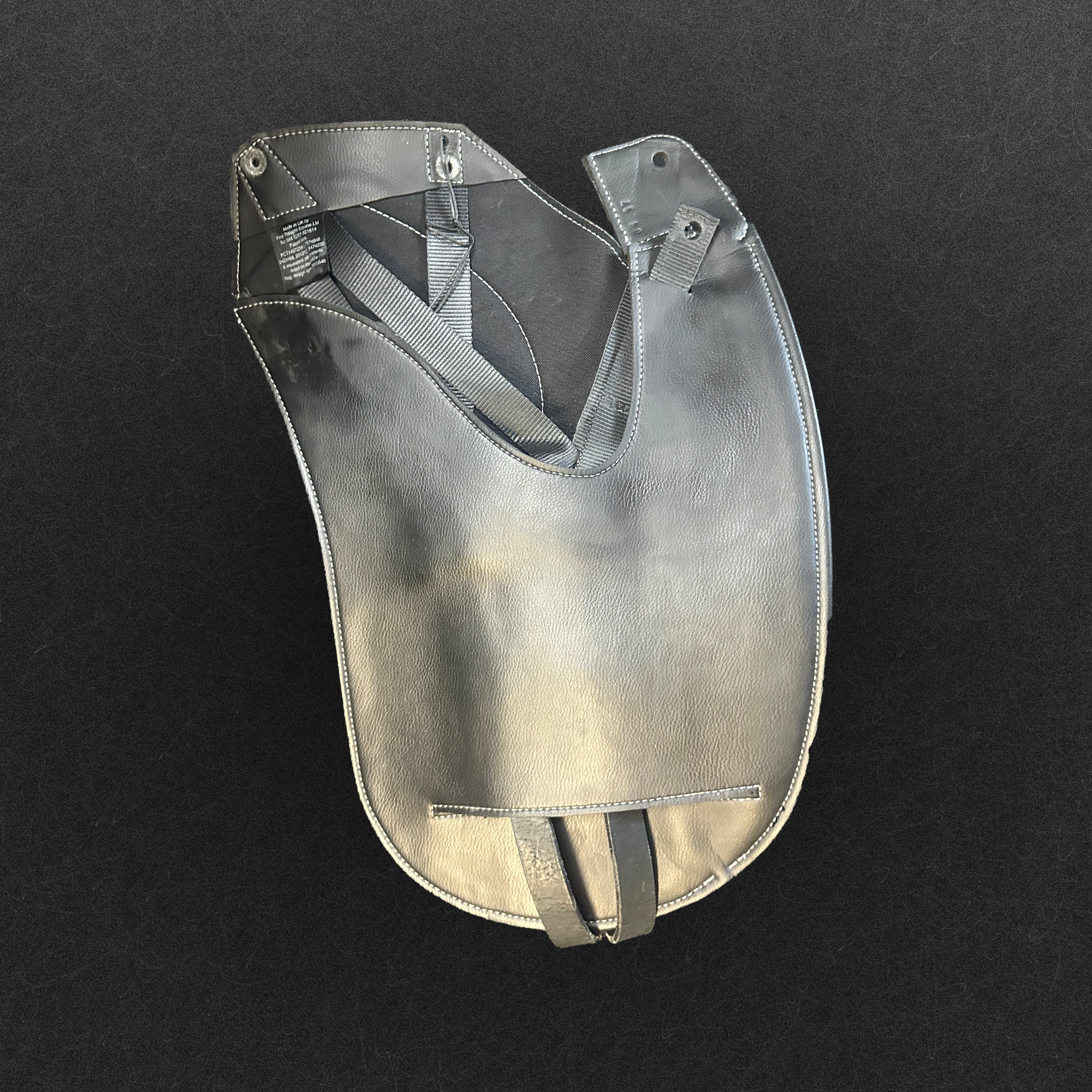 F28_rightside underneath.png