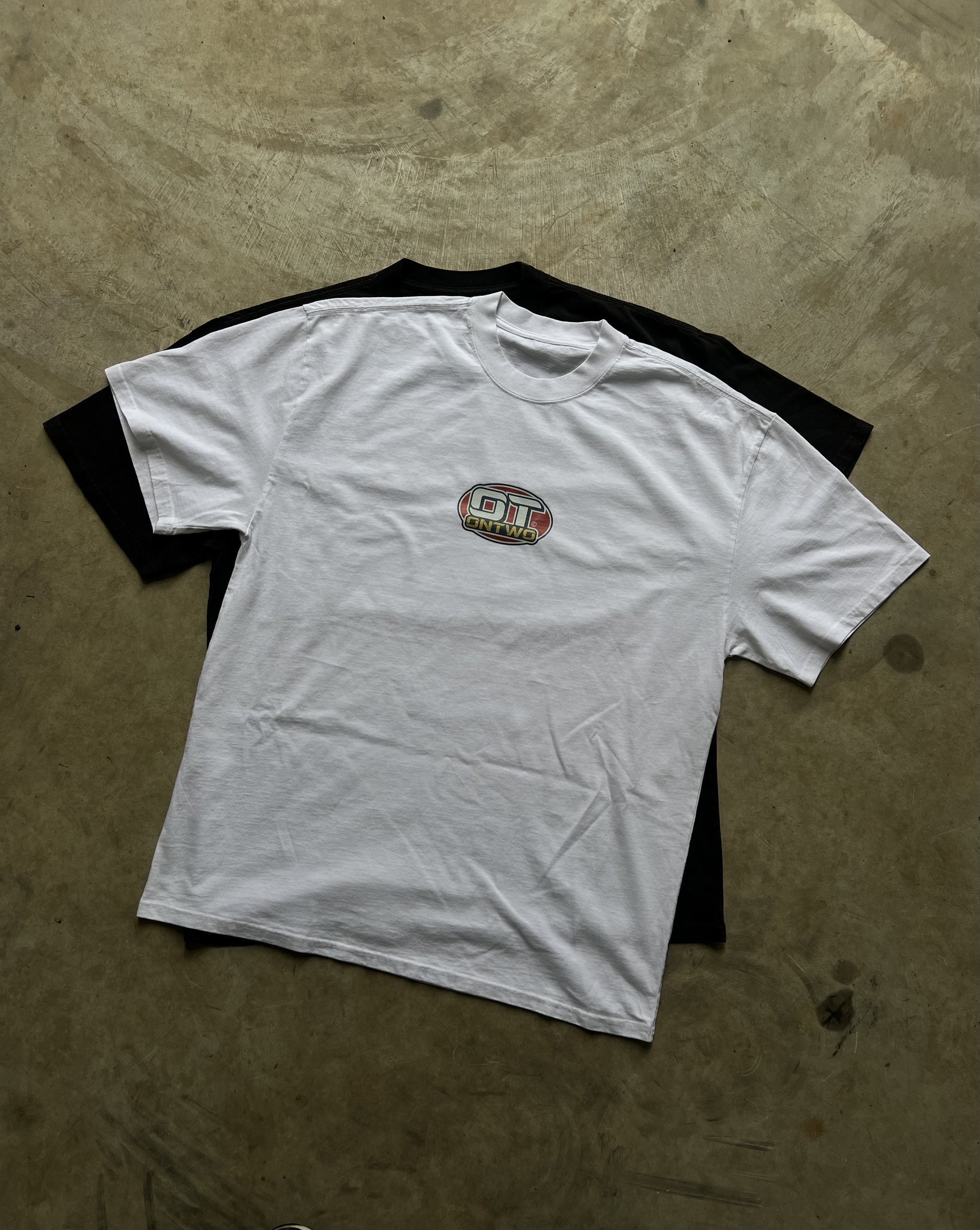 RETRO TEE - WHITE