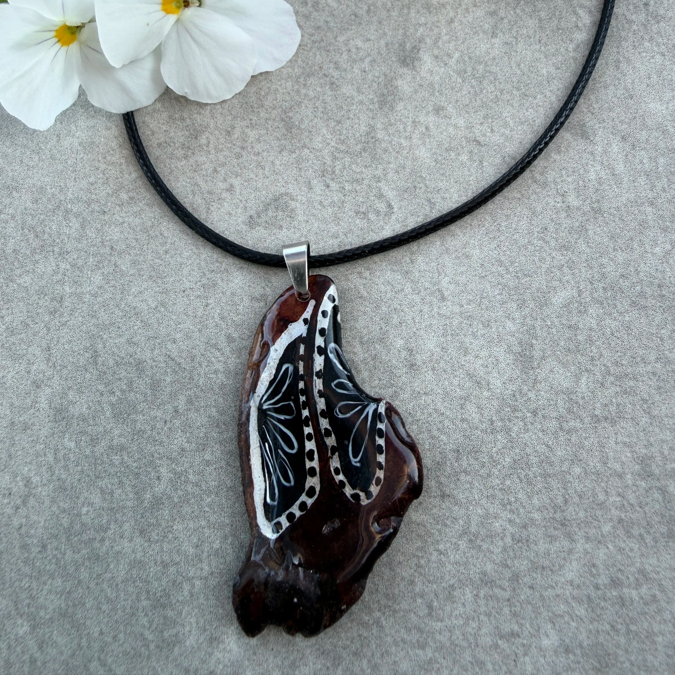 'Moonveil' · Bark pendant necklace