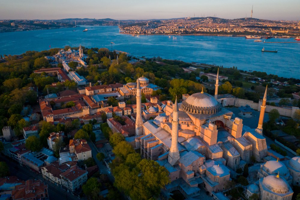 For Photography Enthusiasts in Istanbul
