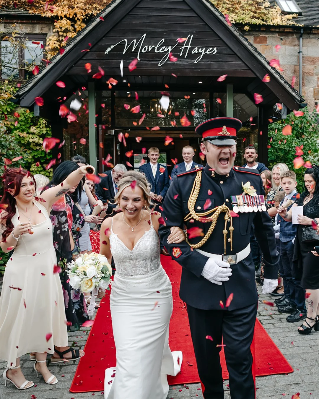 Kim and Sean tied the knot at the beautiful @morleyhayes in October. Their ceremony was filled with laughs, tears and joy, and the stunning gardens were a riot of autumnal colours.
.
.
.
#derbywedding #derbyweddingphotographer #derbyshireweddings #de