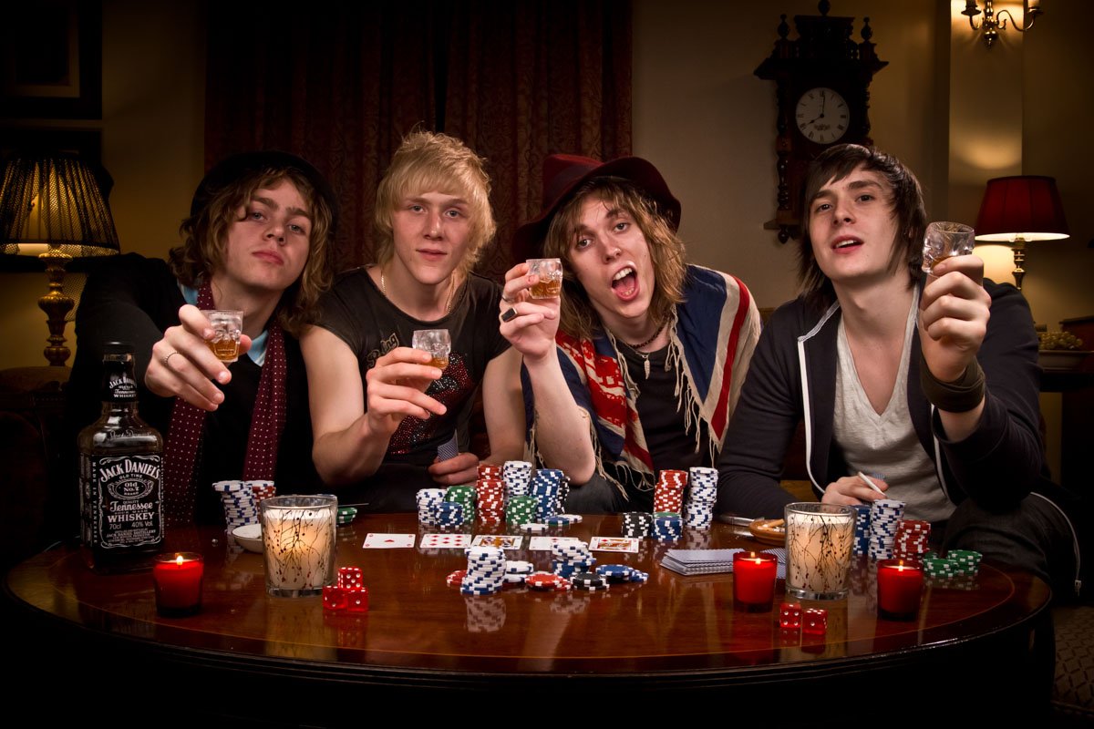 Derby band The Struts play a game of poker