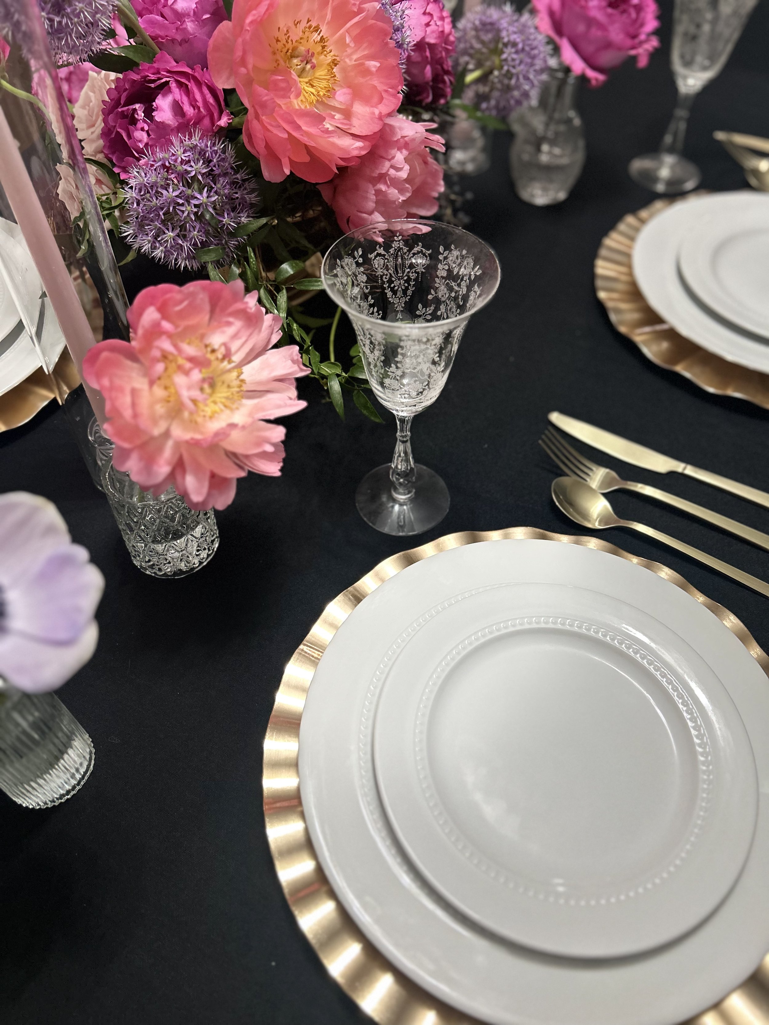 pink-purple-coral-tablescape-3.jpg