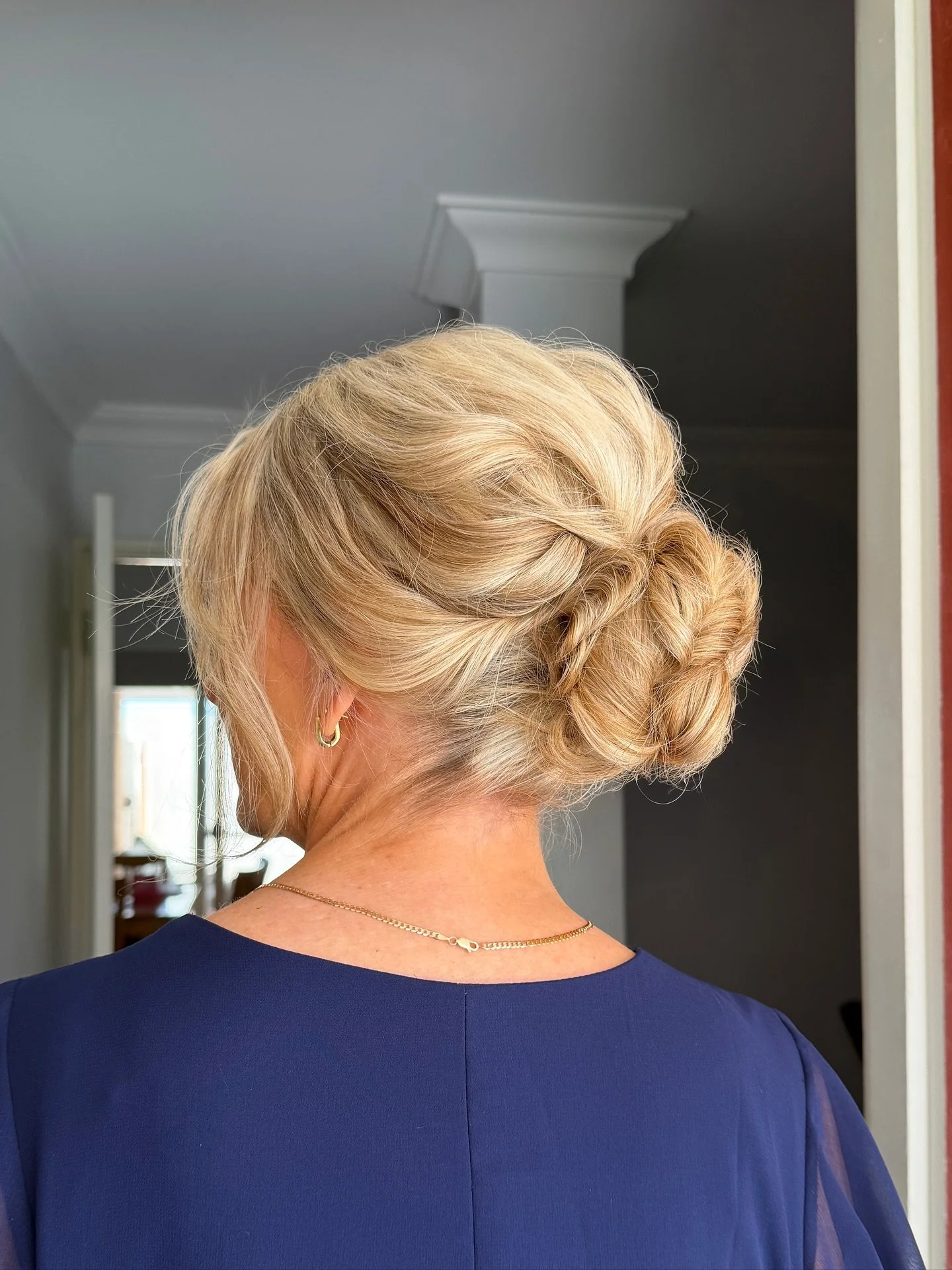 All angles of this gorgeous hair updo and fresh makeup for Mother of the Bride, Donna - helping her incredible eyes to shine! 🩵

Swipe to read her beautiful review of her experience with me! 🥹

..
.
#motherofthebride #motb #makeupandhair #perthhair