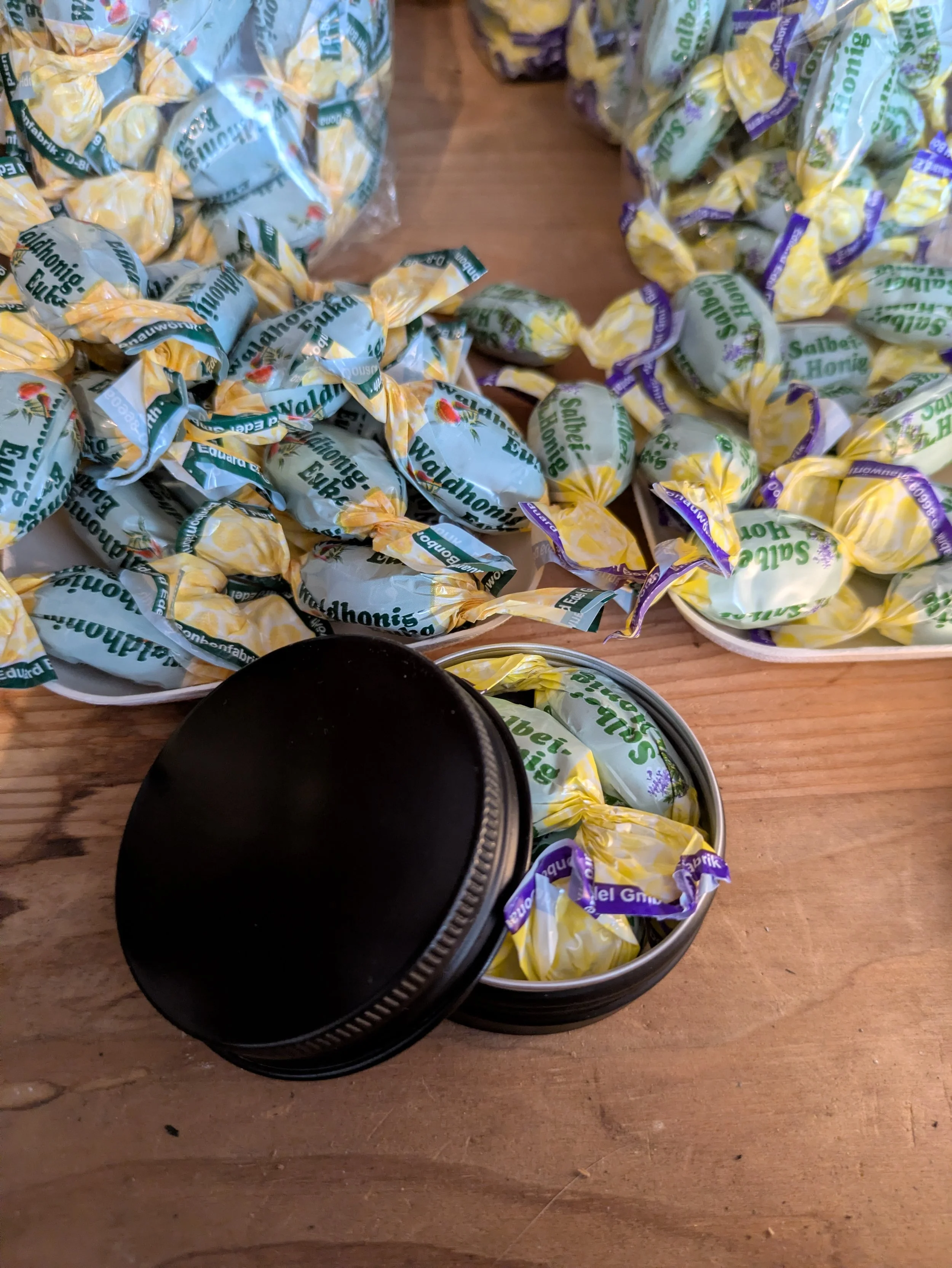 Honingsnoep blikje of zakje