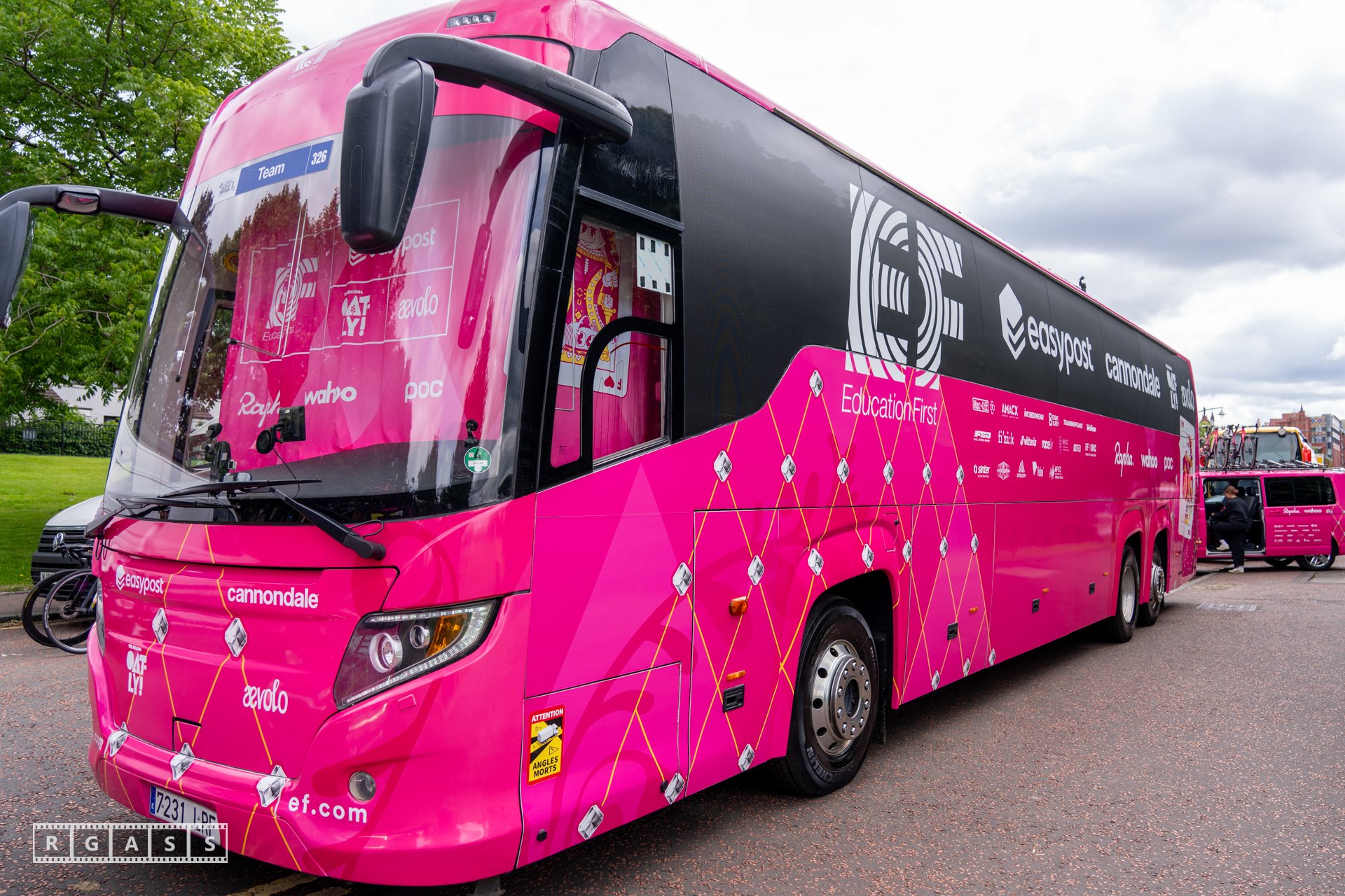 7RV08677.jpg