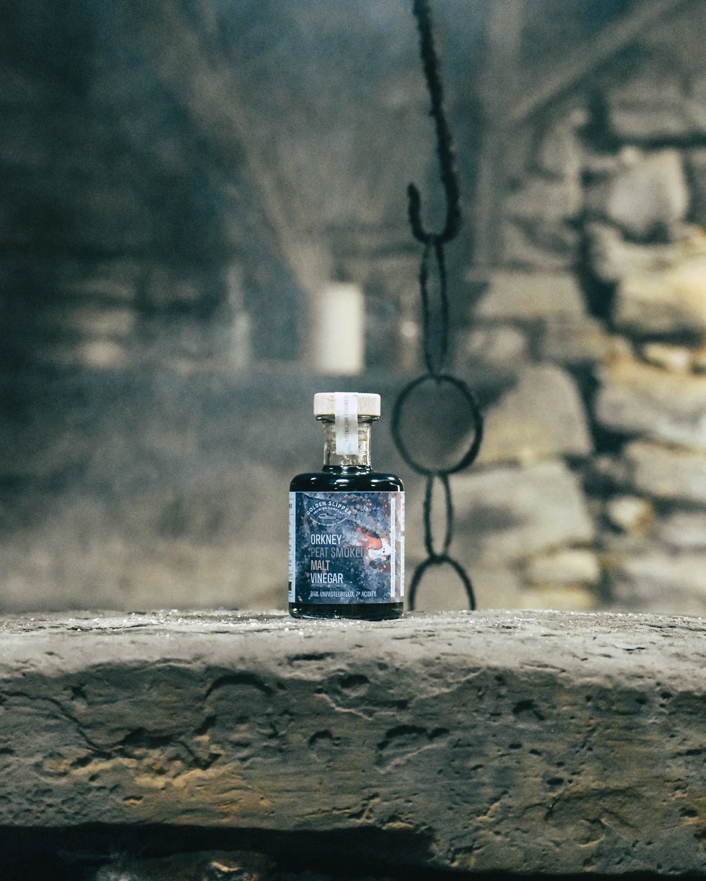 A deep and complex smoky acidic adventure awaits 💨🔥 

Here, our barrel-aged Orkney Peat Smoked Malt Vinegar sits majestically in the Kirbuster Farm Museum&rsquo;s Fire Hoose. Dating back to the early 1500&rsquo;s, an offset hole in the roof would g
