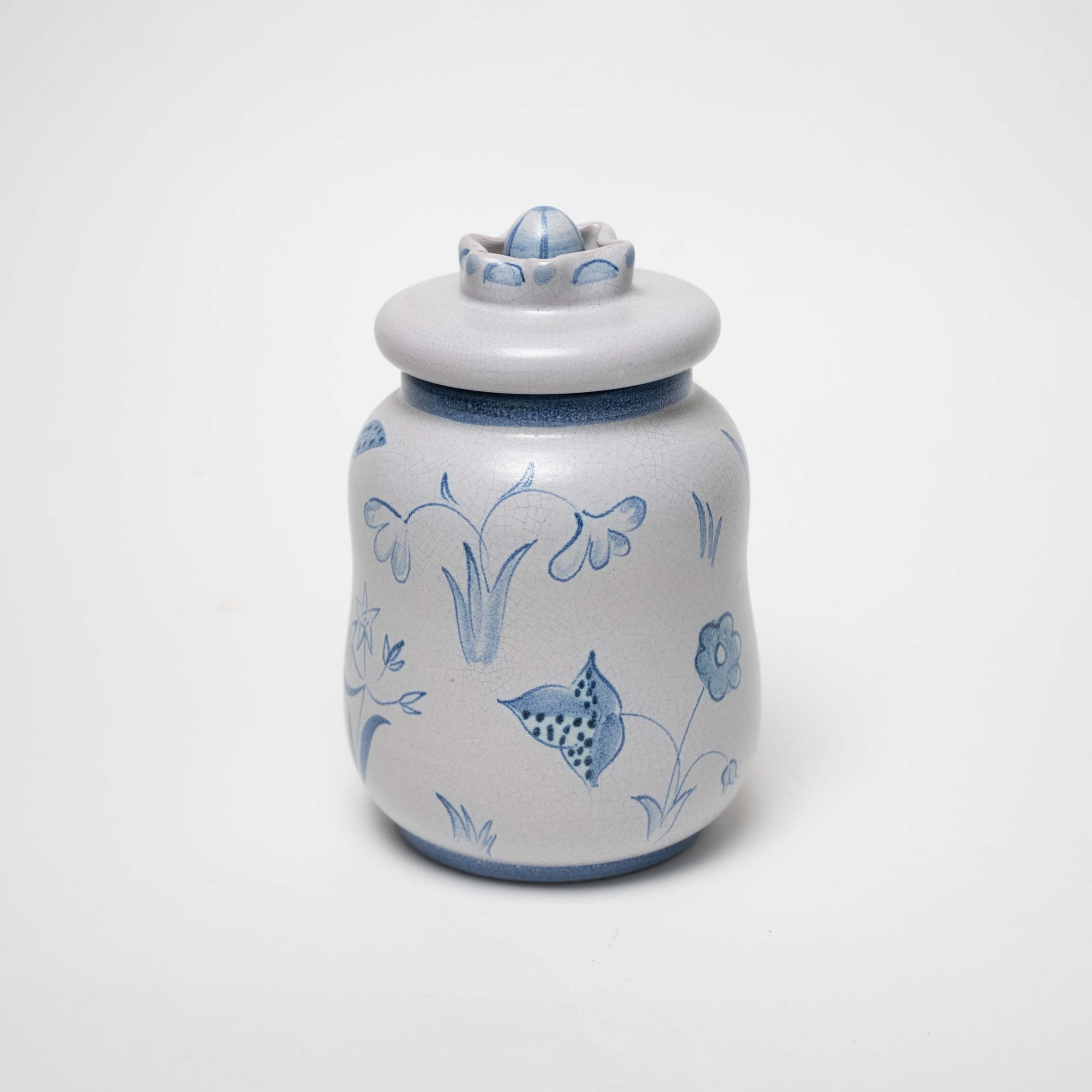 Lidded Jar by Eva Jancke Björk