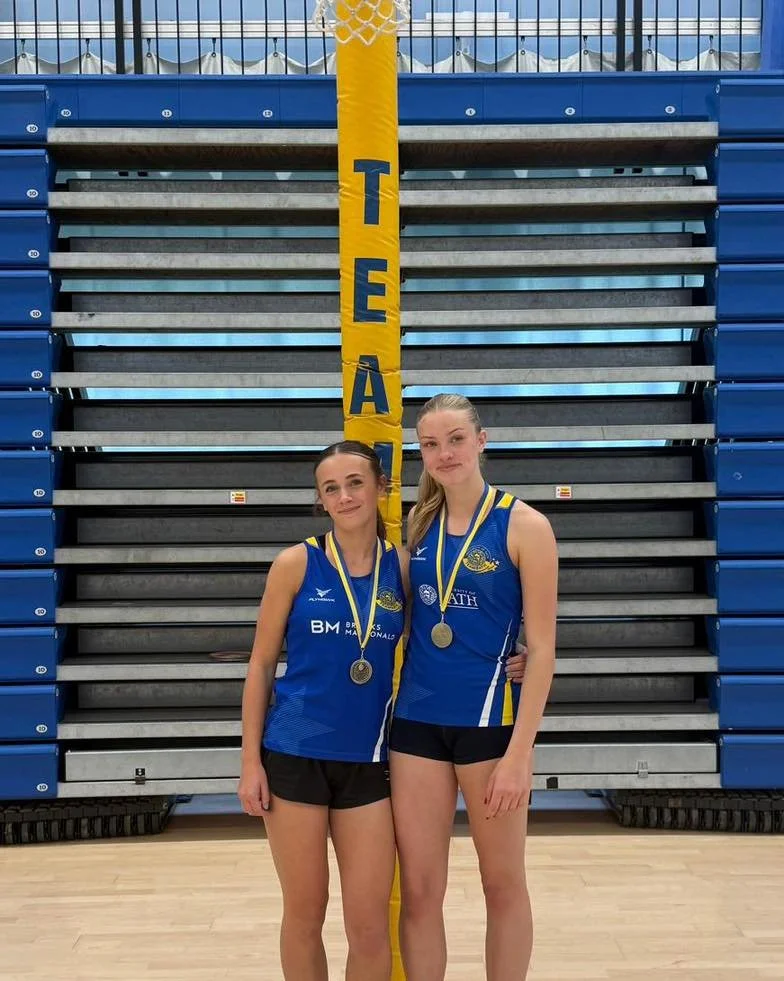 Proud to see 5 players from Bournemouth U19 Team representing Team Bath Blandford ADC at the annual Team Bath End of Season Tournament 👏

A huge congratulations to Jess on receiving the Coaches&rsquo; Player award, and to Zara for being recognised w