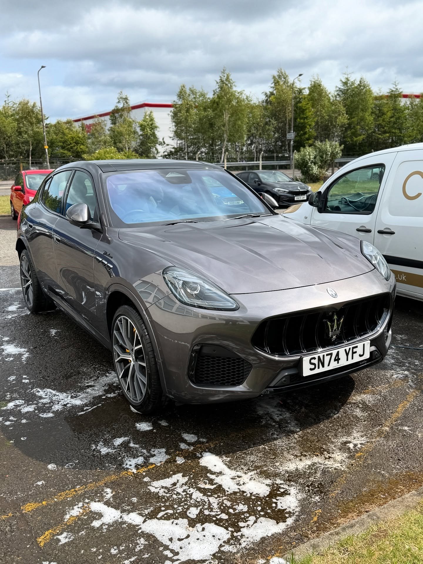 Maintenance Valet for the Maserati Grecale we come to you! Keeping car care easy 

#detailing #ceramiccoatings #maserati #maseratigrecale #edinburgh #eastlothian #westlothian