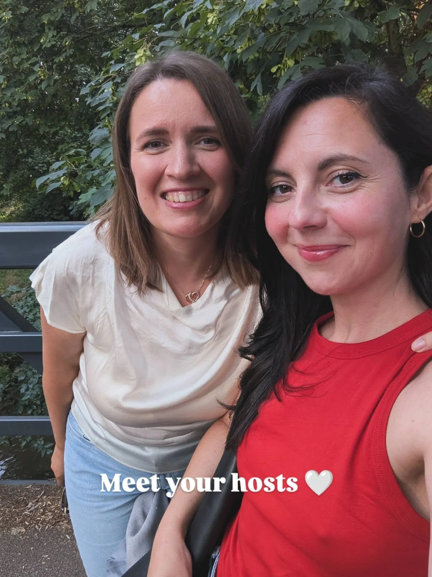 👩&zwj;🍳 Lou is the founder of @mater_by_lou, a postpartum food delivery service. Because healing bodies need real nourishment, not another to-do list.

🧠 Birgit (@internationalpsy) is an English-speaking psychologist in Maastricht, passionate abou