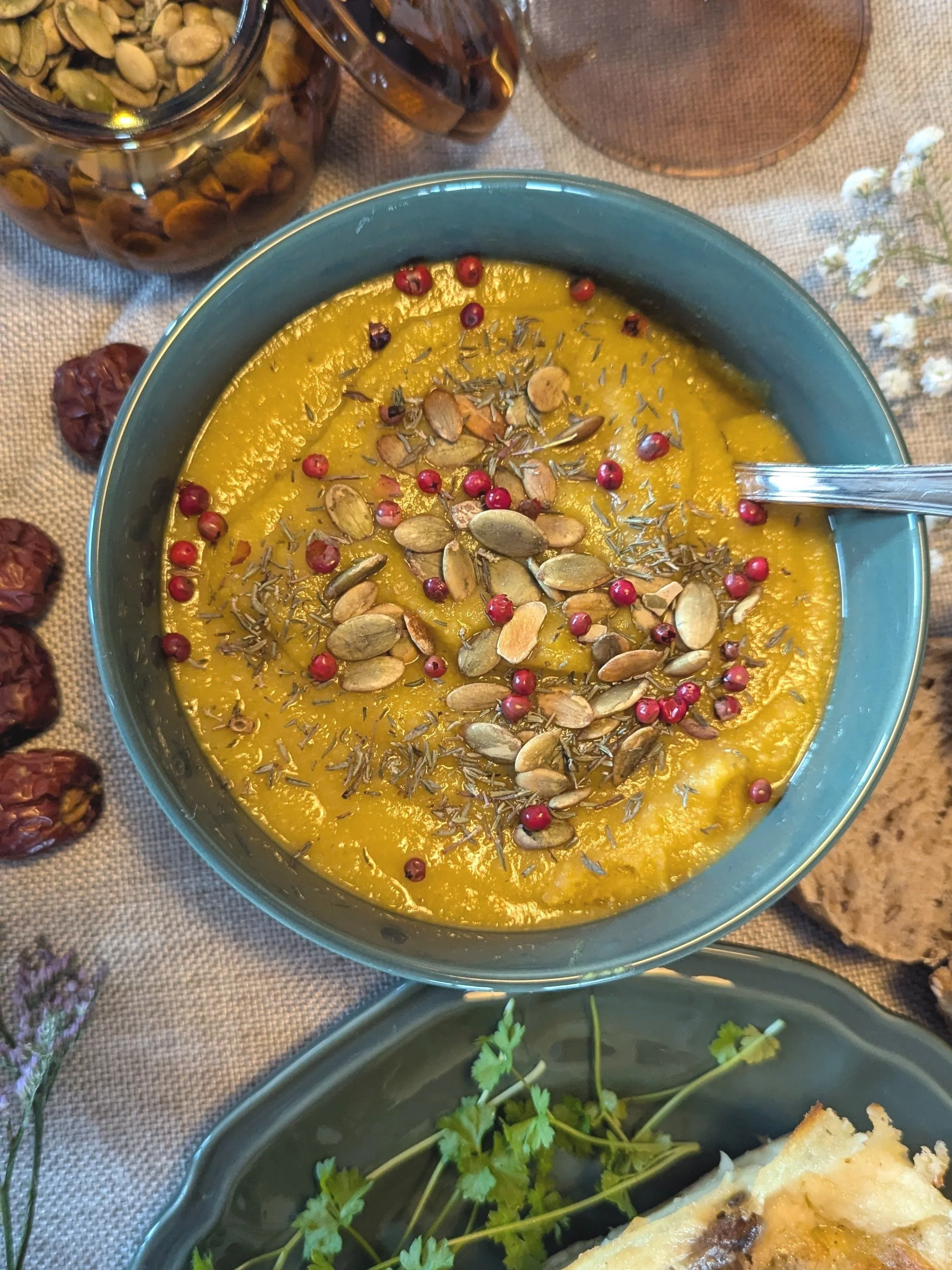 Creamy Pumpkin & Red Lentil Soup