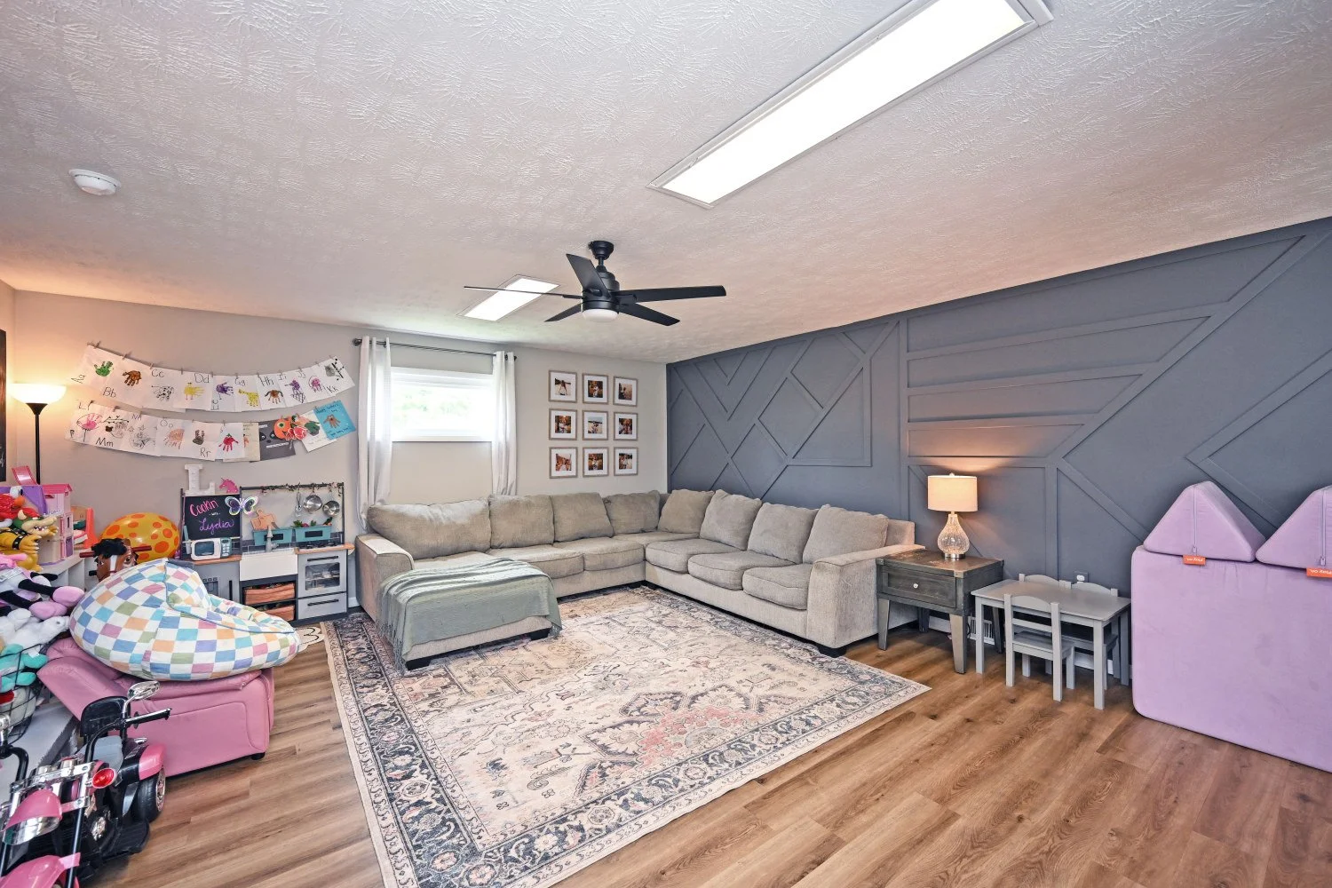 33BeverlyDr_17.jpg