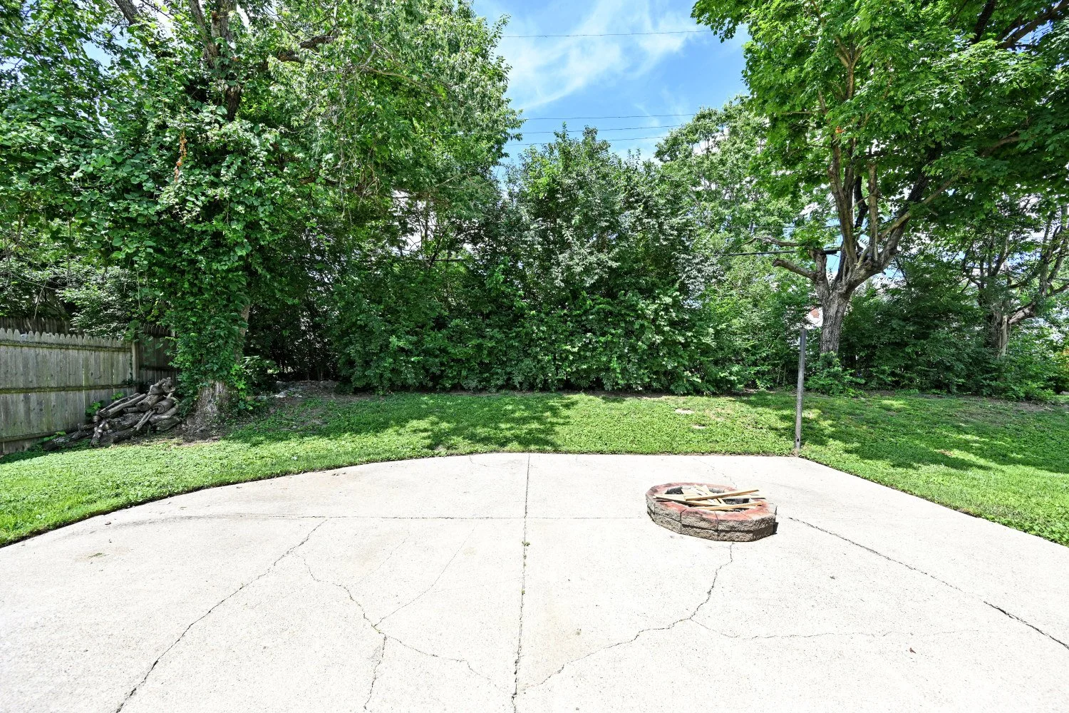 33BeverlyDr_31.jpg